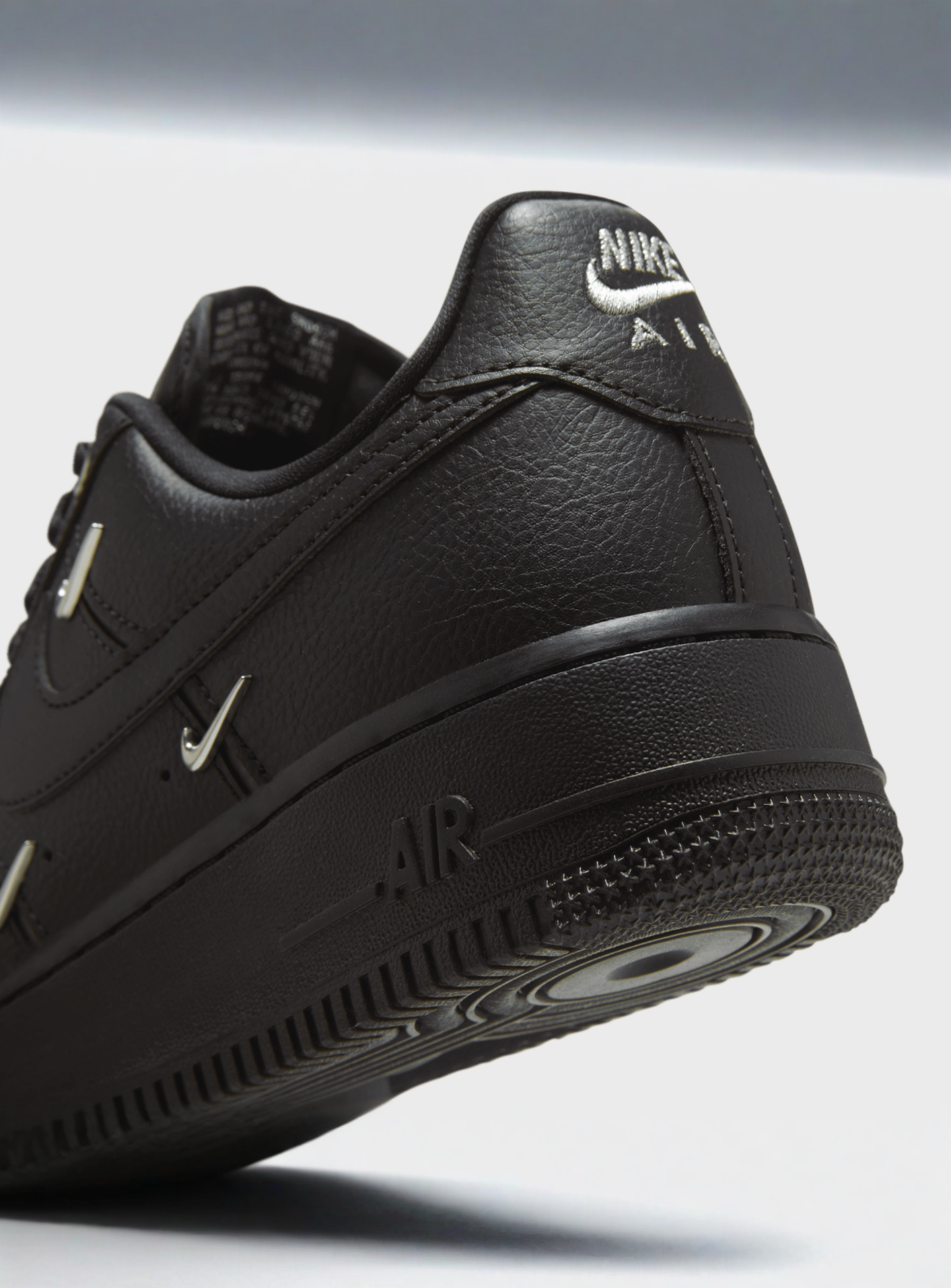 Nike, WMNS Air Force 1 '07 LX, black, Image 8 of 8