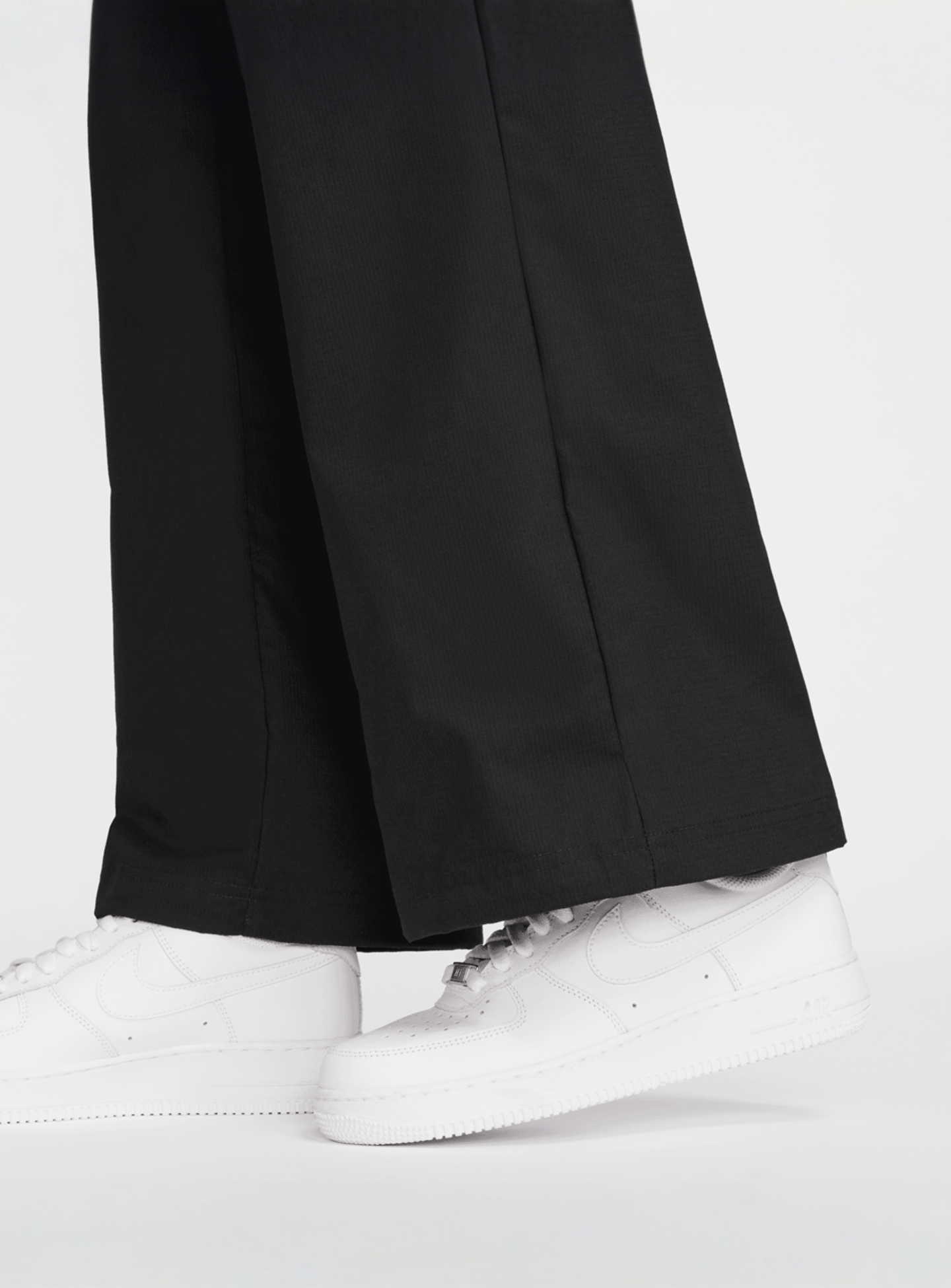 Nike, Sportswear Essential Woven Cargo Pants, black, Image 6 of 7