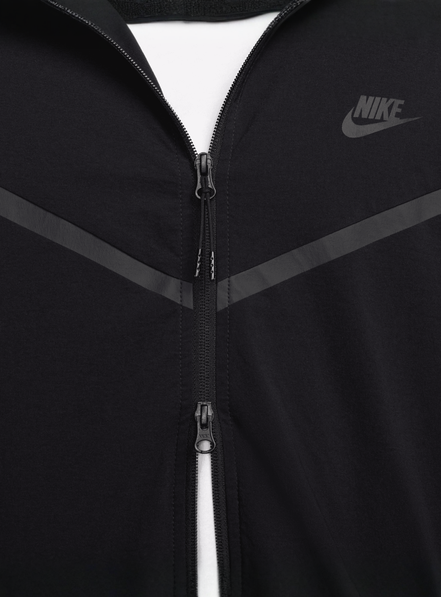 Nike, Tech Woven Windrunner Full-Zip Jacket, black, Image 4 of 9