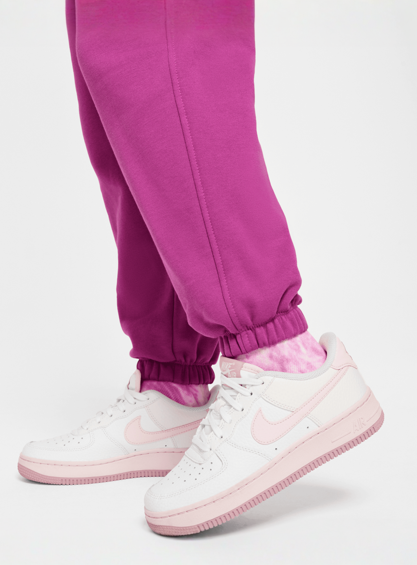 Nike, Sportswear Club Fleece Loose Pants, light pink, Image 5 of 6