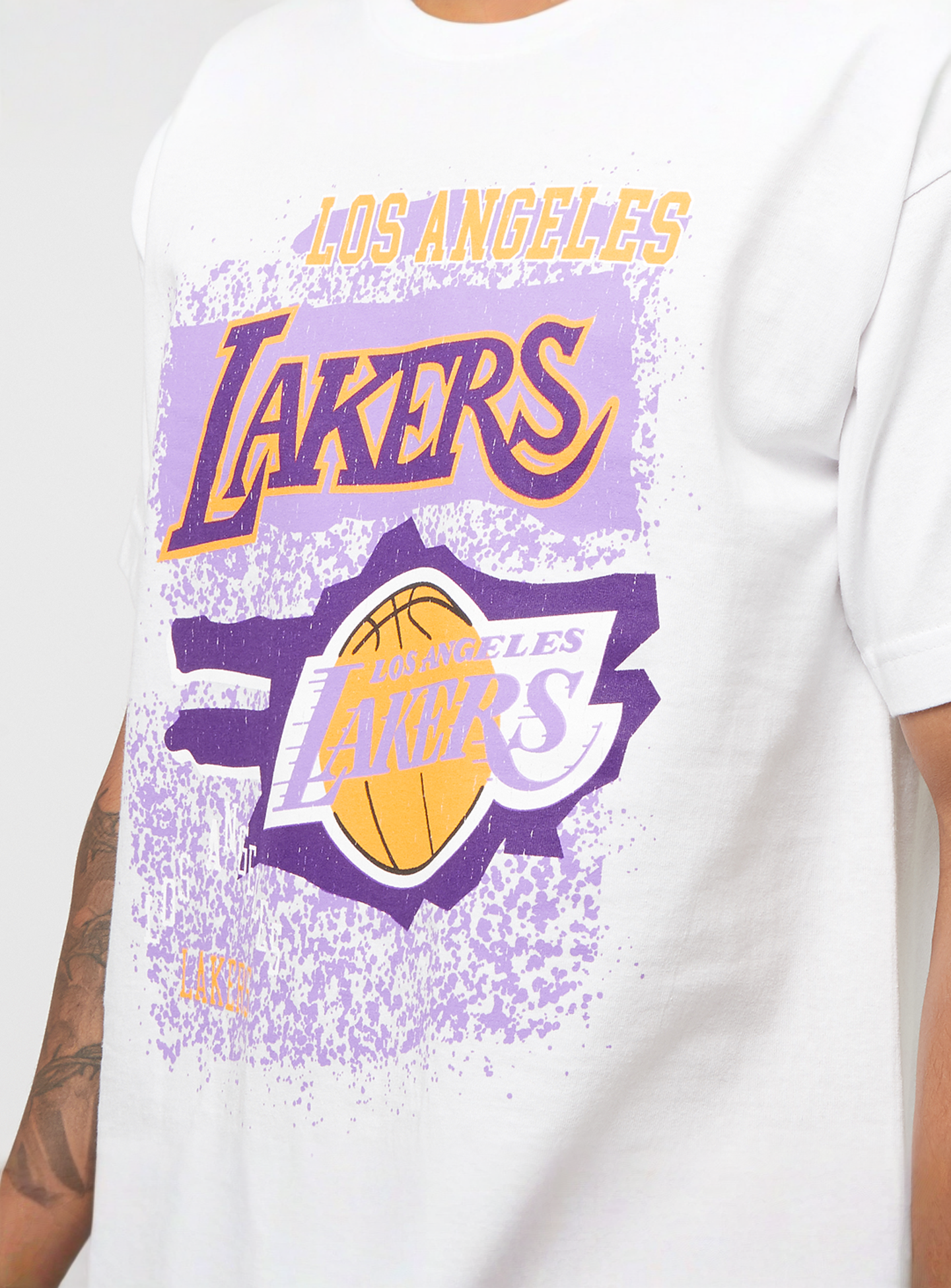 Mitchell & Ness, NBA Destination Leisure Shortsleeve Graphic Tee LA Lakers, white, Image 3 of 6