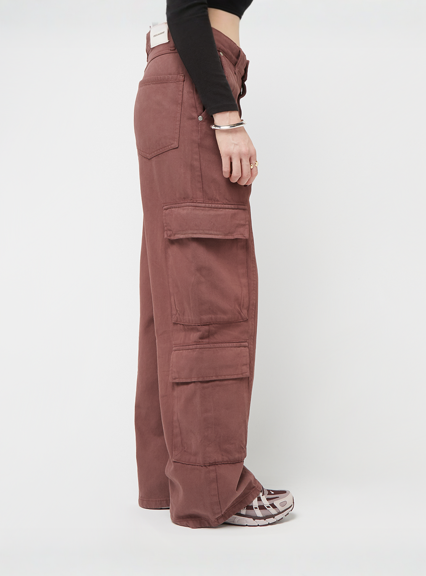 Pegador, Isa Baggy Cargo Jeans, brown, Image 4 of 7