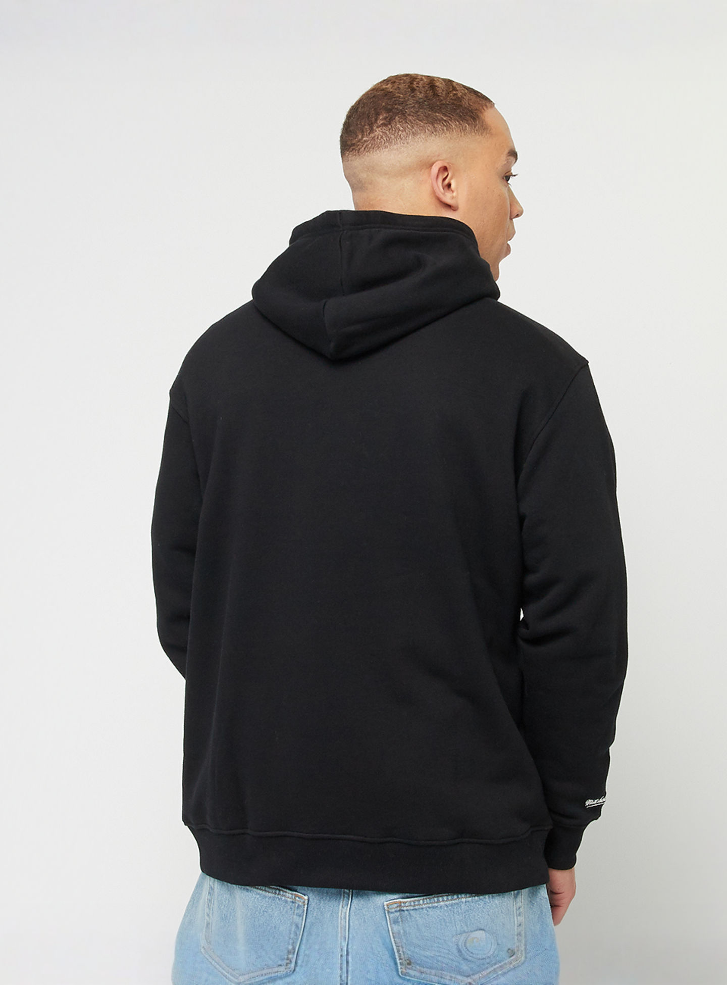 Mitchell & Ness, NBA Chicago Bulls Logo Hoody, black, Image 2 of 6