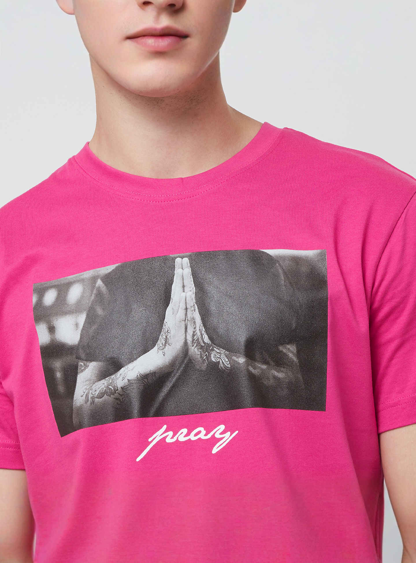 Mister Tee, Pray Tee, light pink, Image 3 of 4