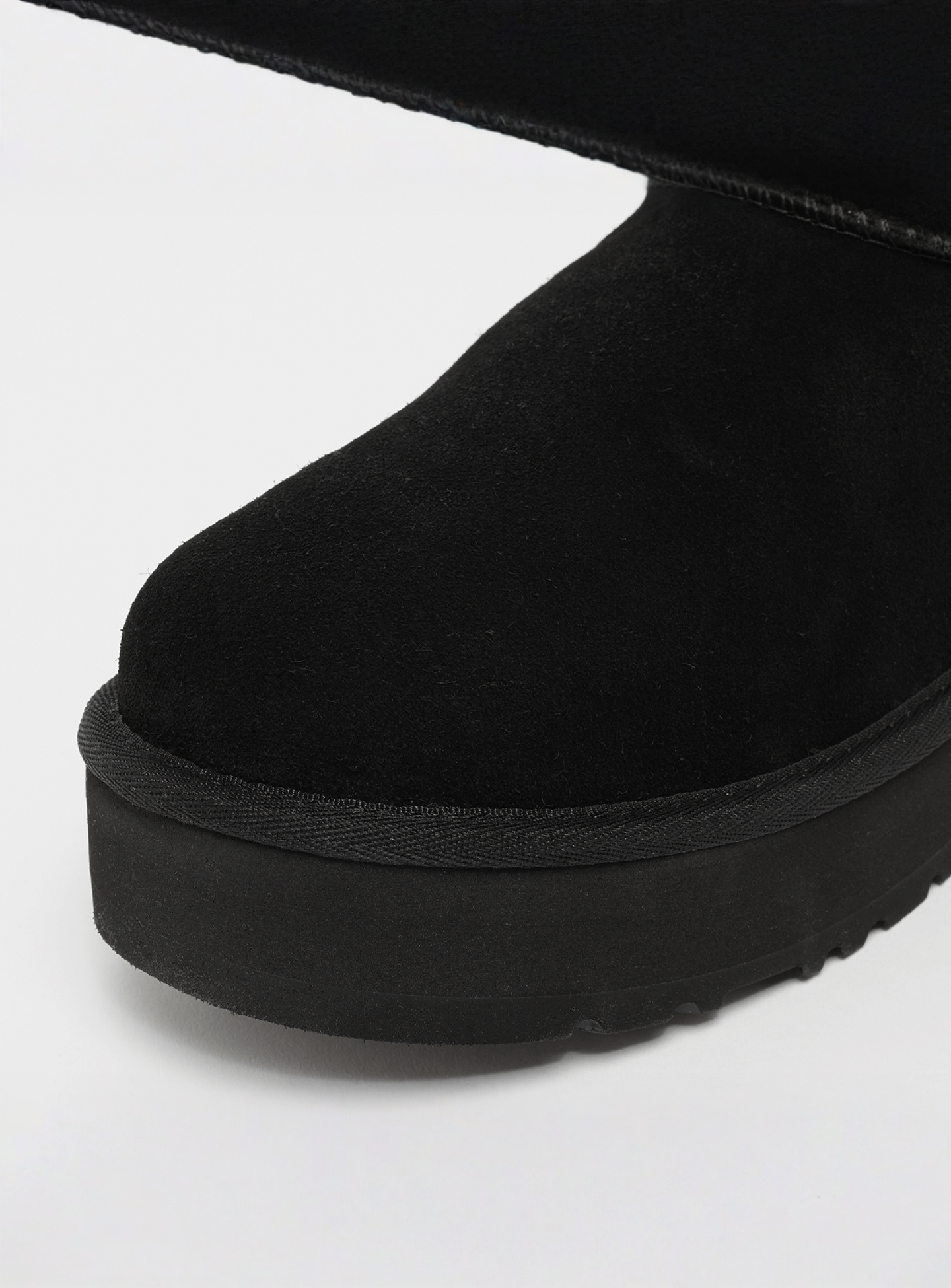 UGG, Classic Ultra Mini Platform (GS), black, Image 7 of 7