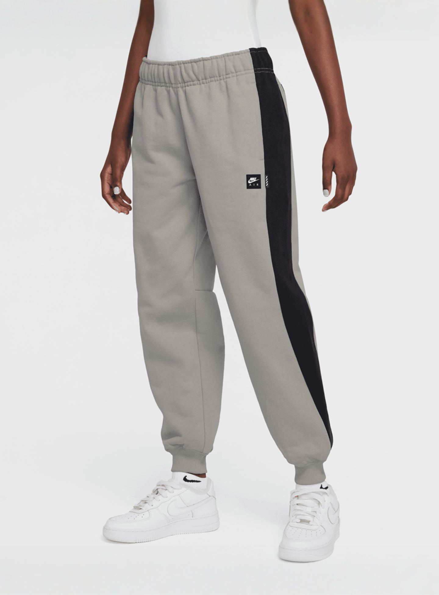 Nike, Air Fleece Jogger, beige, Image 1 of 3