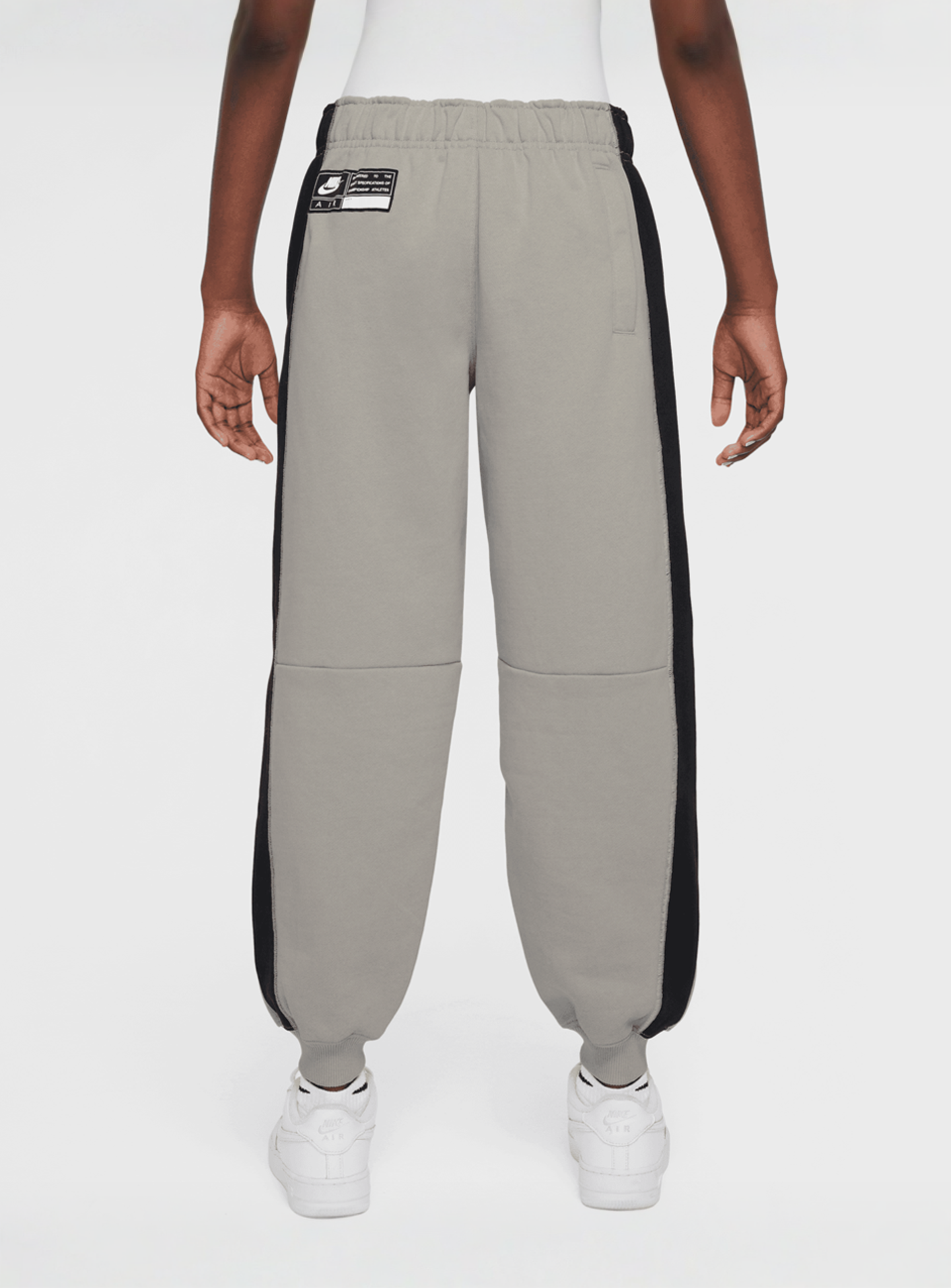 Nike, Air Fleece Jogger, beige, Image 2 of 3