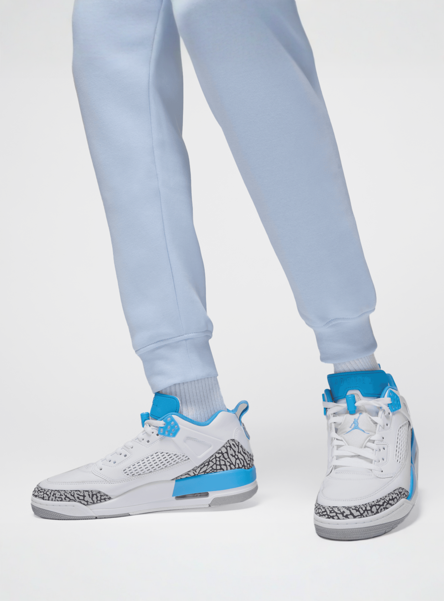 Jordan, Essentials Baseline Fleece Pants, blue, Image 6 of 7