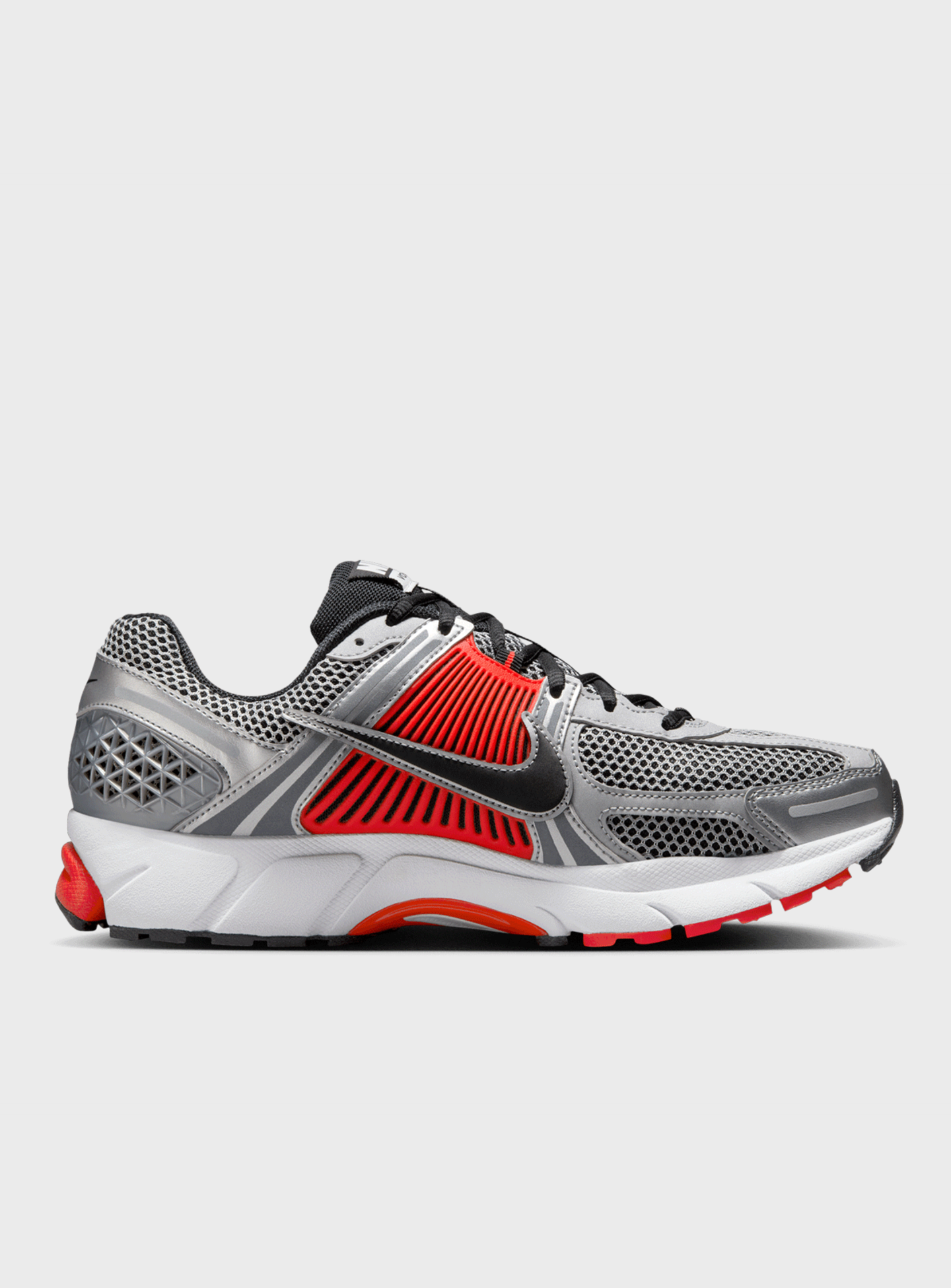 Nike, Zoom Vomero 5, grey, Image 2 of 9