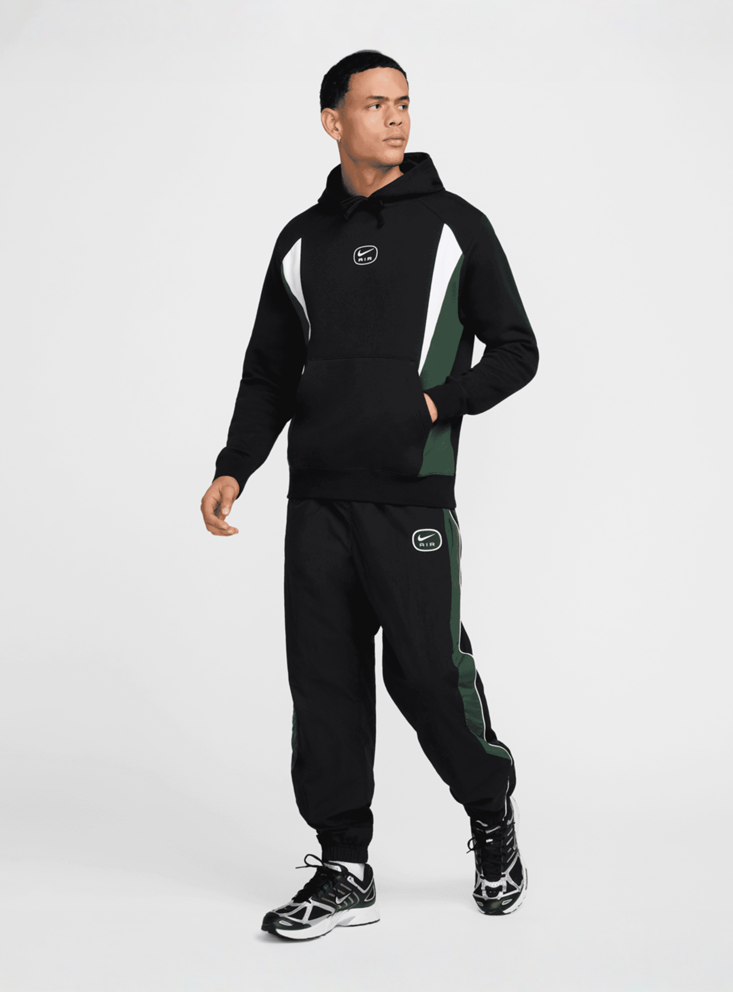 Nike, Sportswear Swoosh Air Fleece Hoodie, black, Image 5 of 5