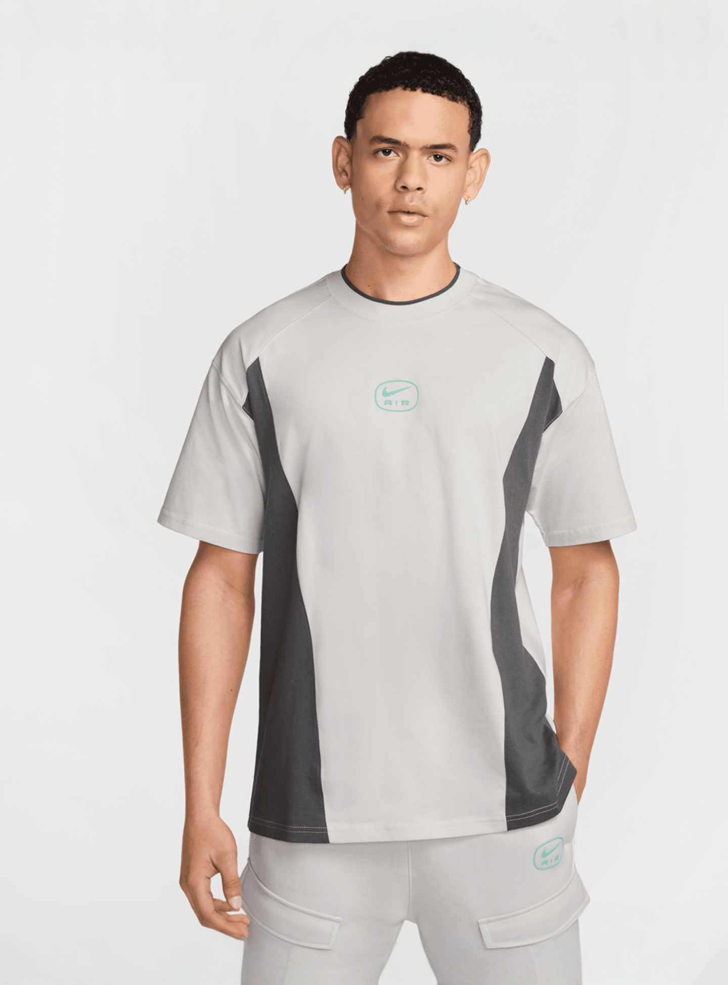 Nike, Sportswear Swoosh Air Loose Fit Top, grey, Image 1 of 4