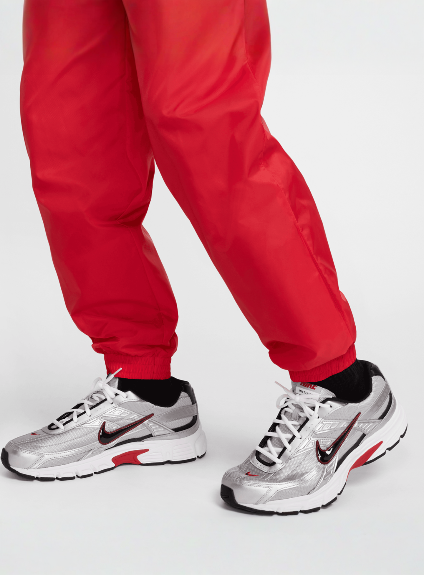 Nike, Club Woven Track Suit, red, Image 8 of 8
