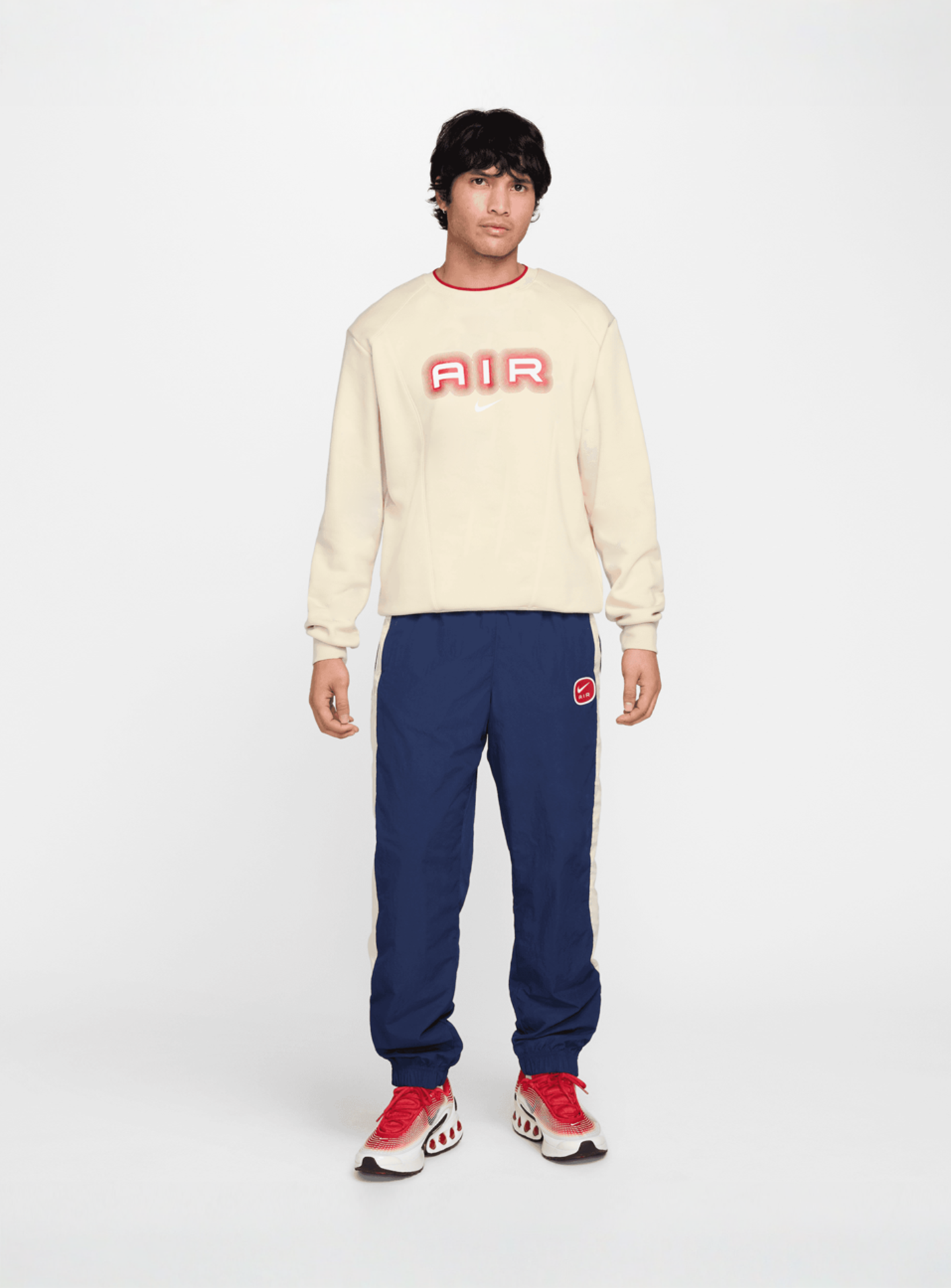 Nike, Sportswear Air Fleece Crew, beige, Image 4 of 4