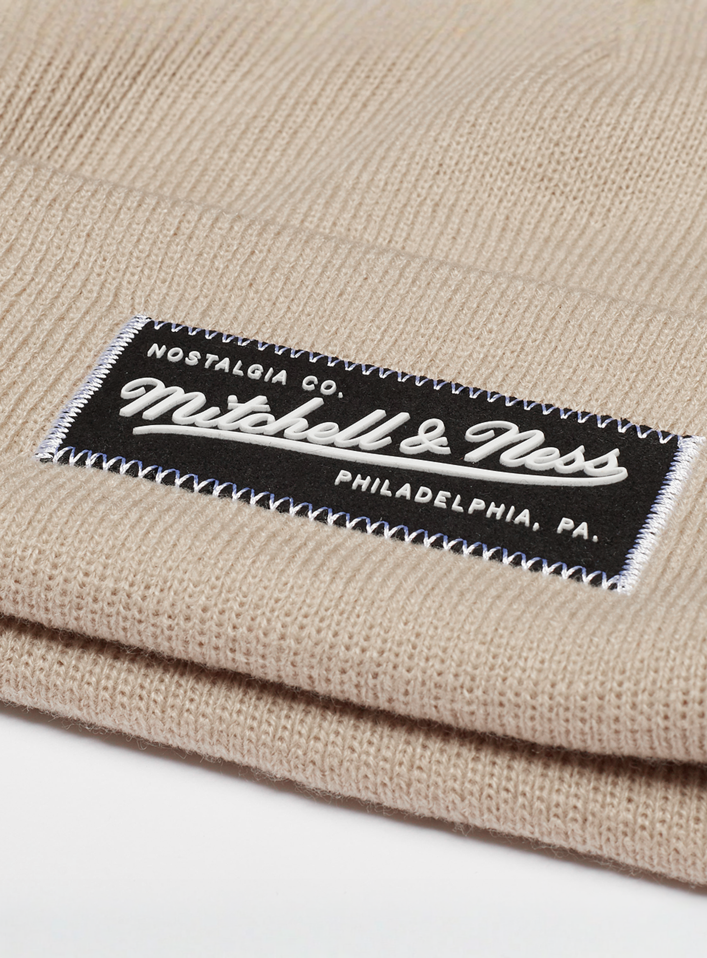 Mitchell & Ness, Branded Patch Logo Beanie, beige, Image 3 of 3