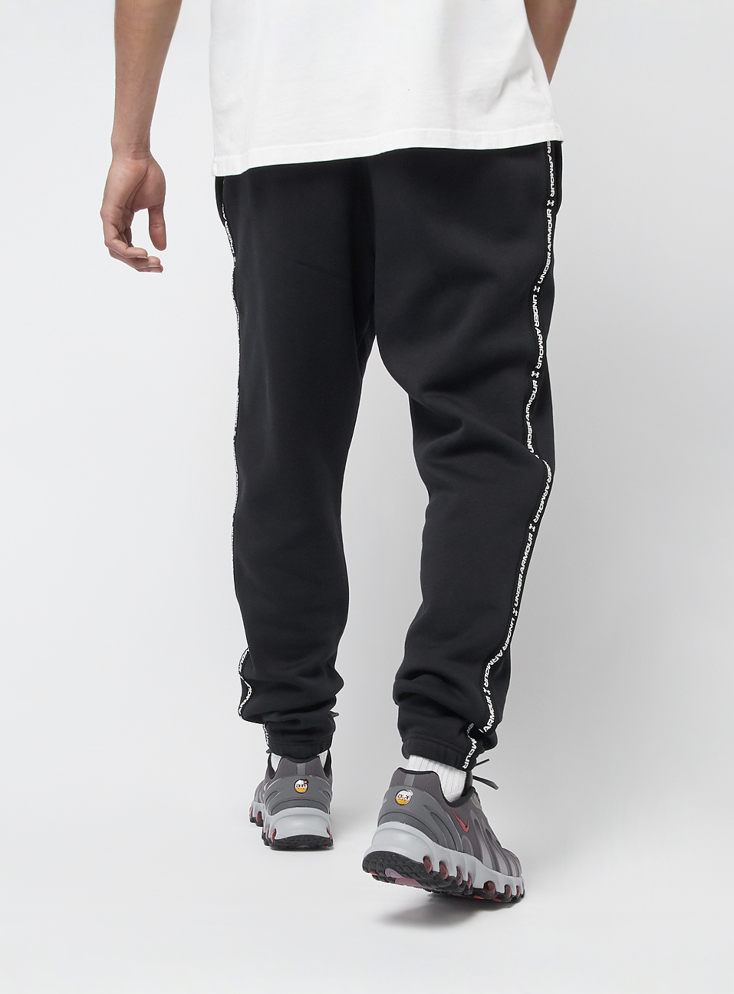 Under Armour, Icon Fleece Joggger Taping, black, Image 3 of 7