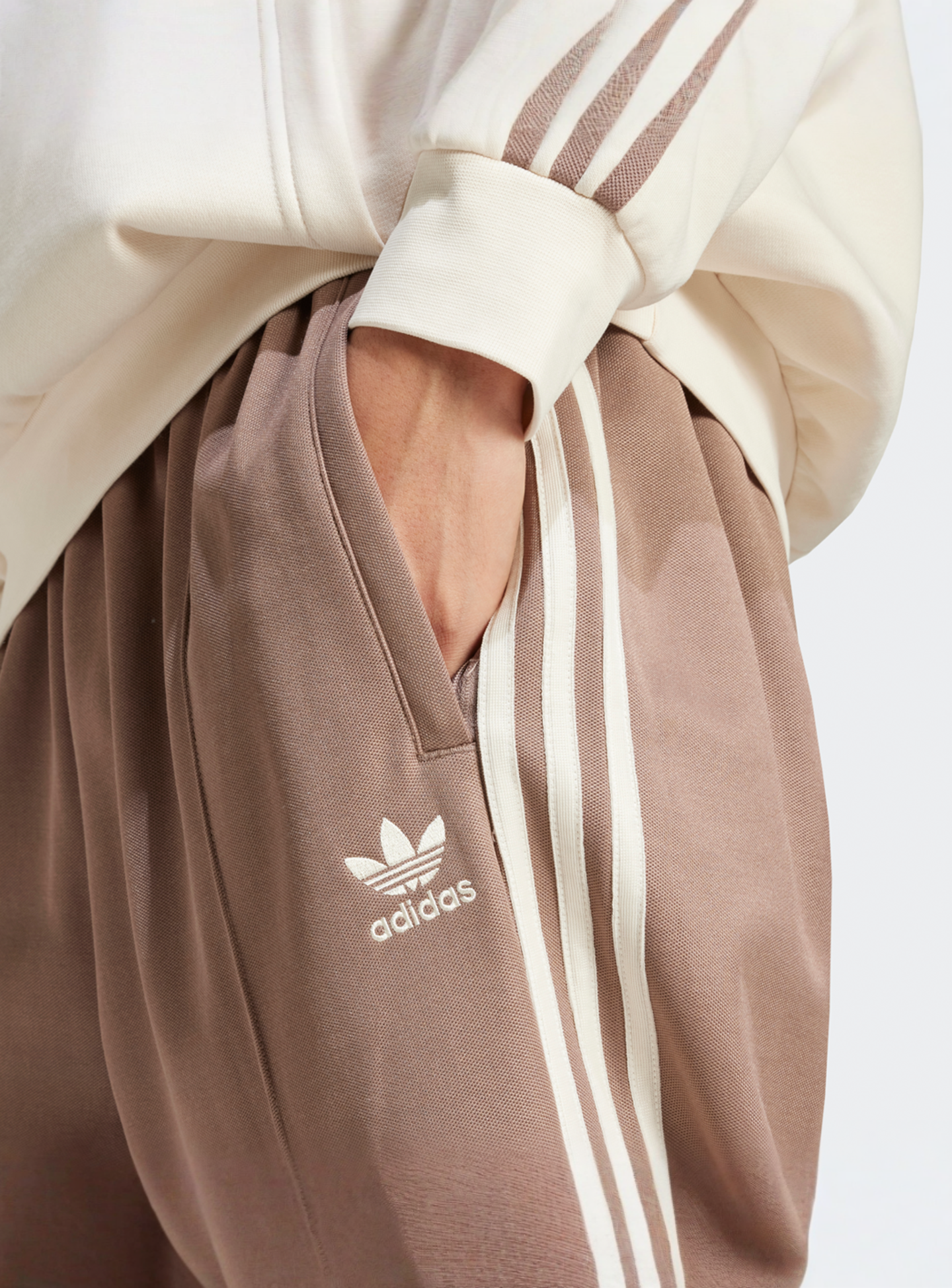 adidas Originals, Baggy Track Pants, brown, Image 3 of 5
