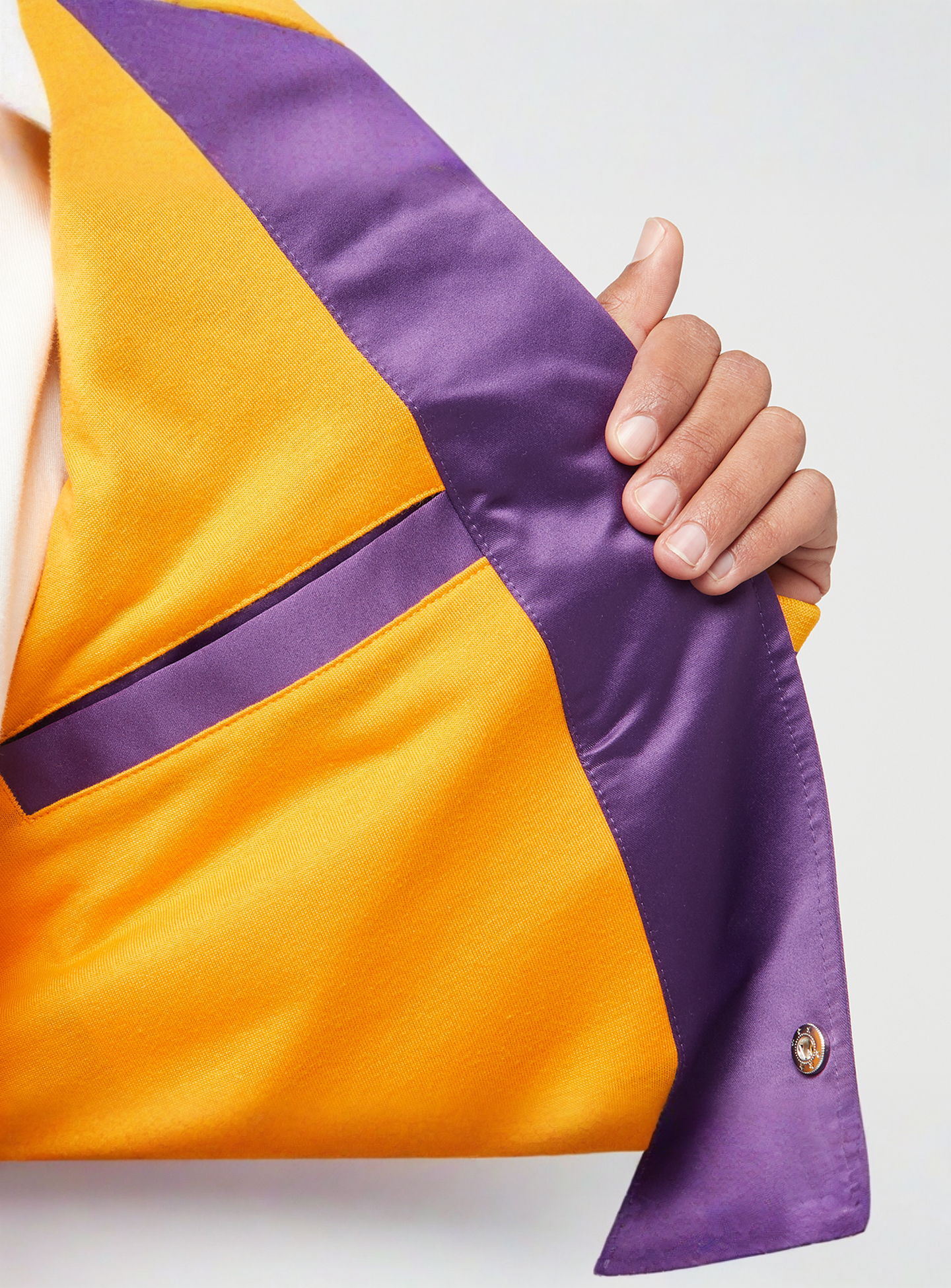 Mitchell & Ness, NBA Team Origins Satin Jacket Vintage Logo LA Lakers, purple, Image 7 of 8