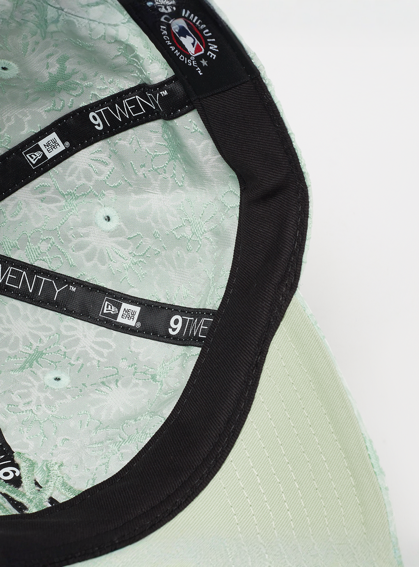 New Era, Female 9Twenty Floral New York Yankees, green, Image 3 of 4