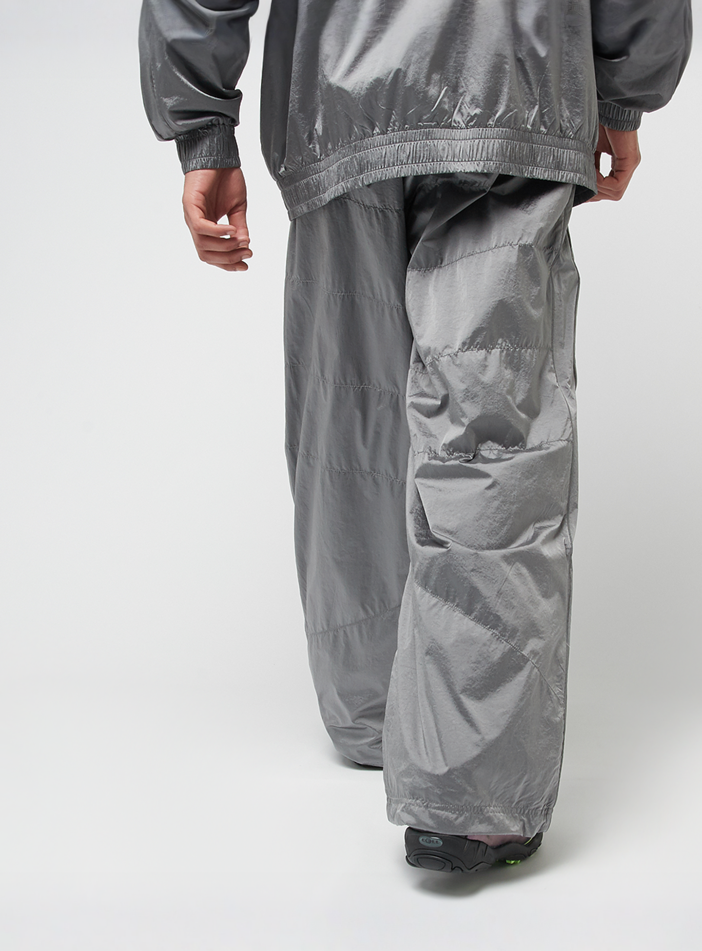 PUMA, F1 T7 Oversized Track Pants, silver, Image 2 of 9