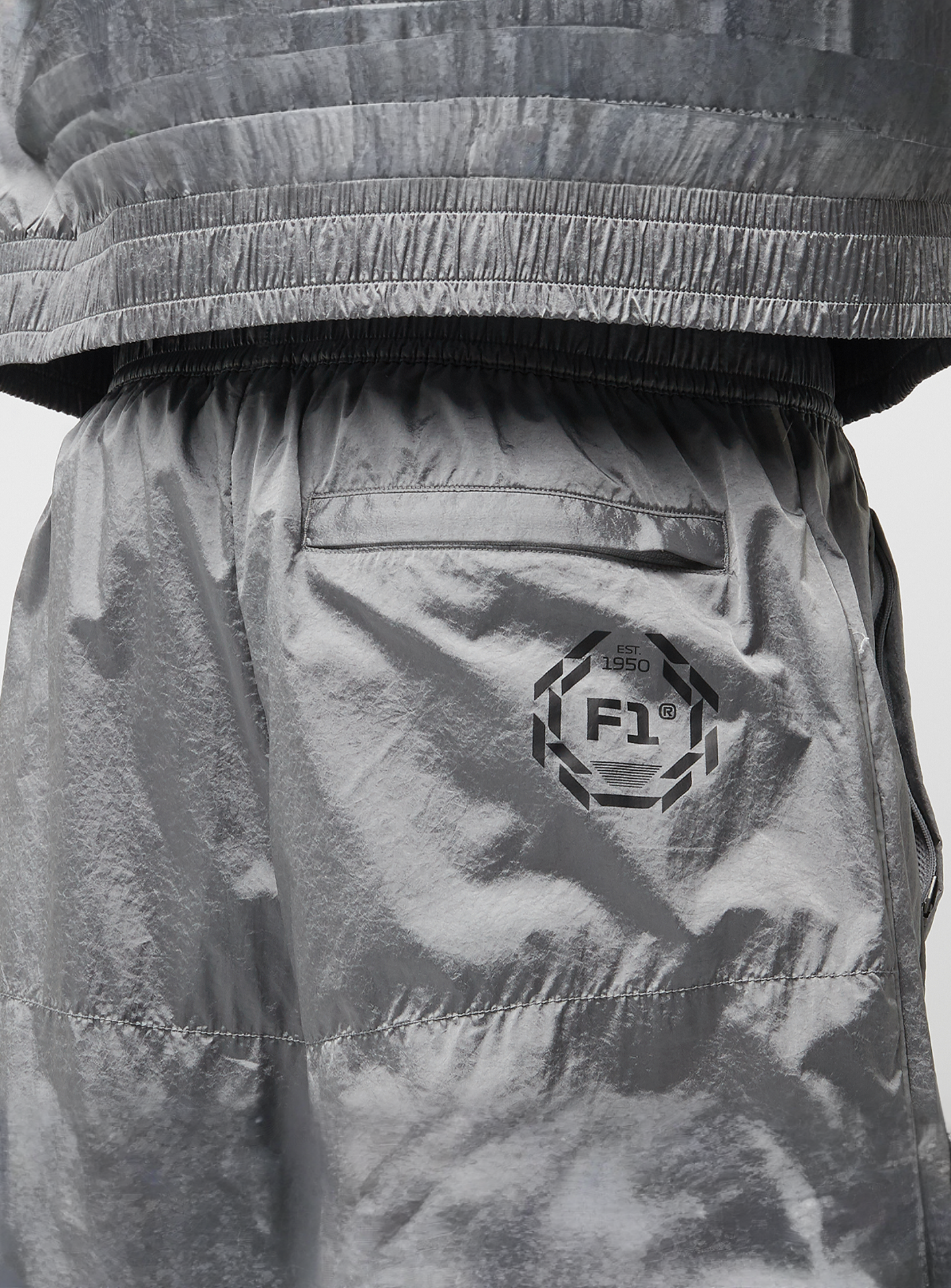 PUMA, F1 T7 Oversized Track Pants, silver, Image 7 of 9