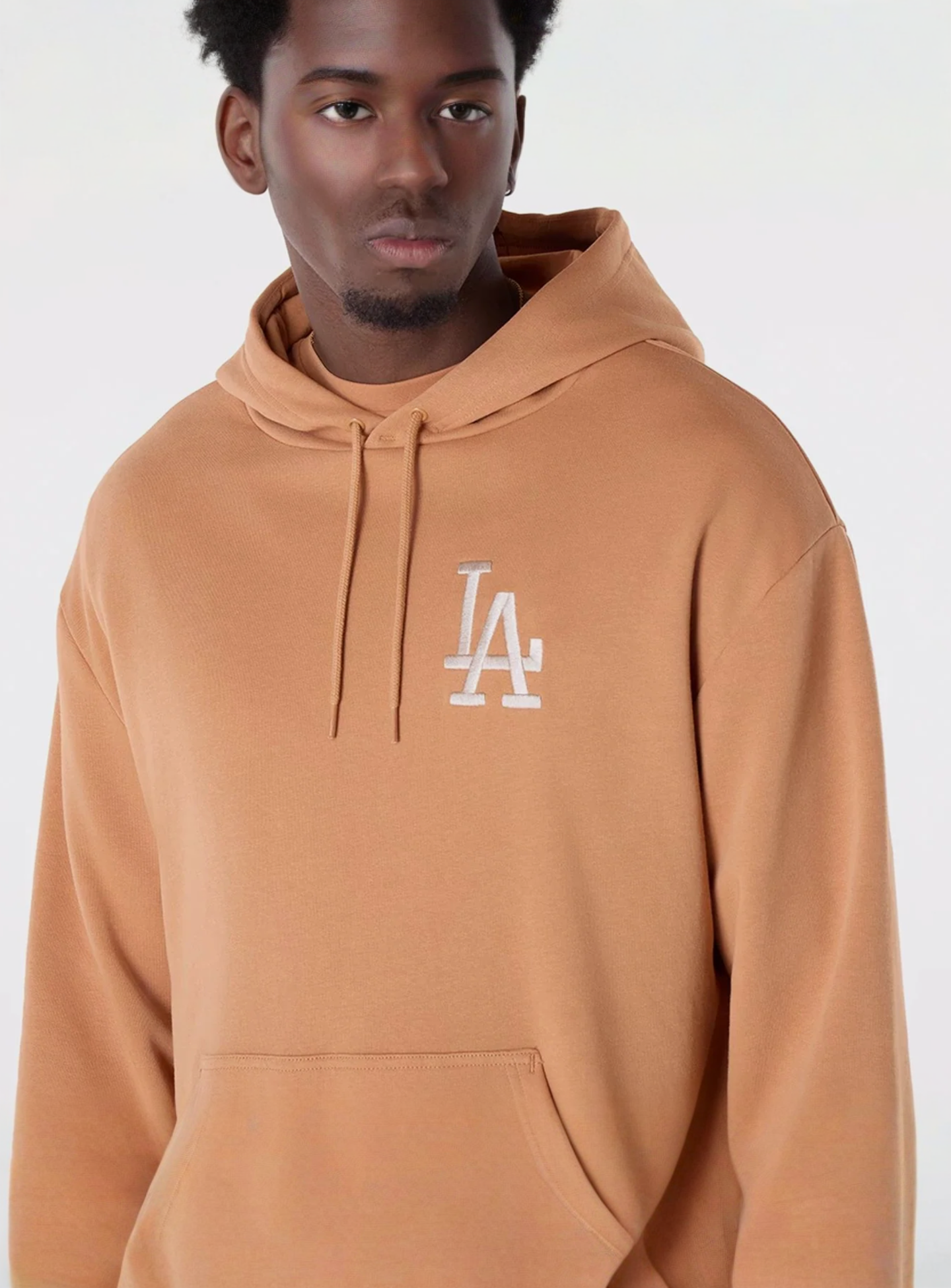 New Era, MLB League Essential Oversized Hoodie Los Angeles Dodgers, beige, Image 3 of 6
