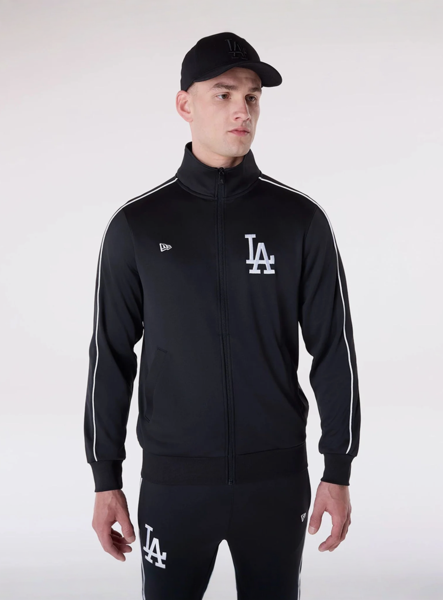 New Era, MLB Poly Track Set Los Angeles Dodgers, black, Image 2 of 9