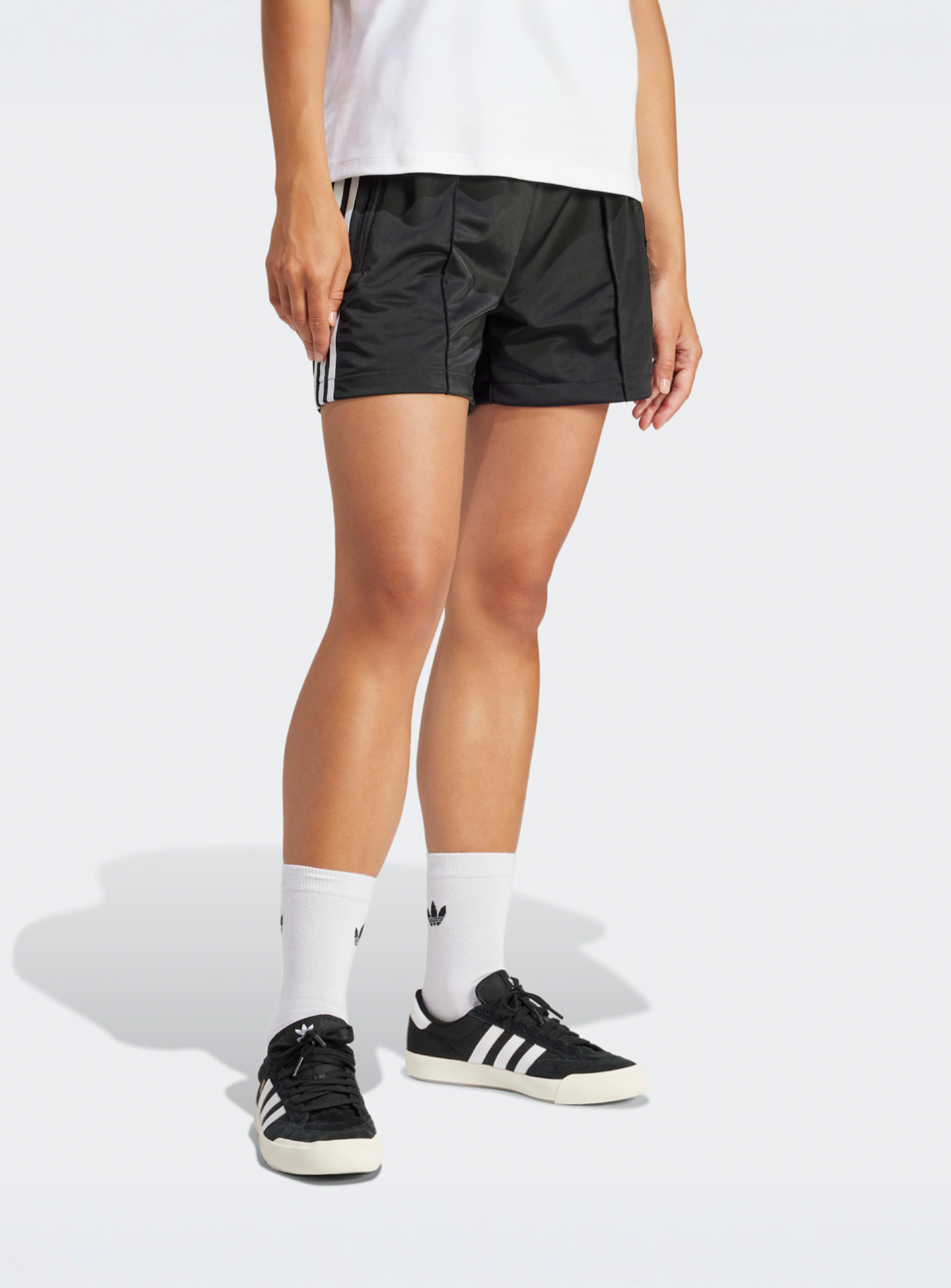 adidas Originals, adicolor Firebird Short, black, Image 1 of 4
