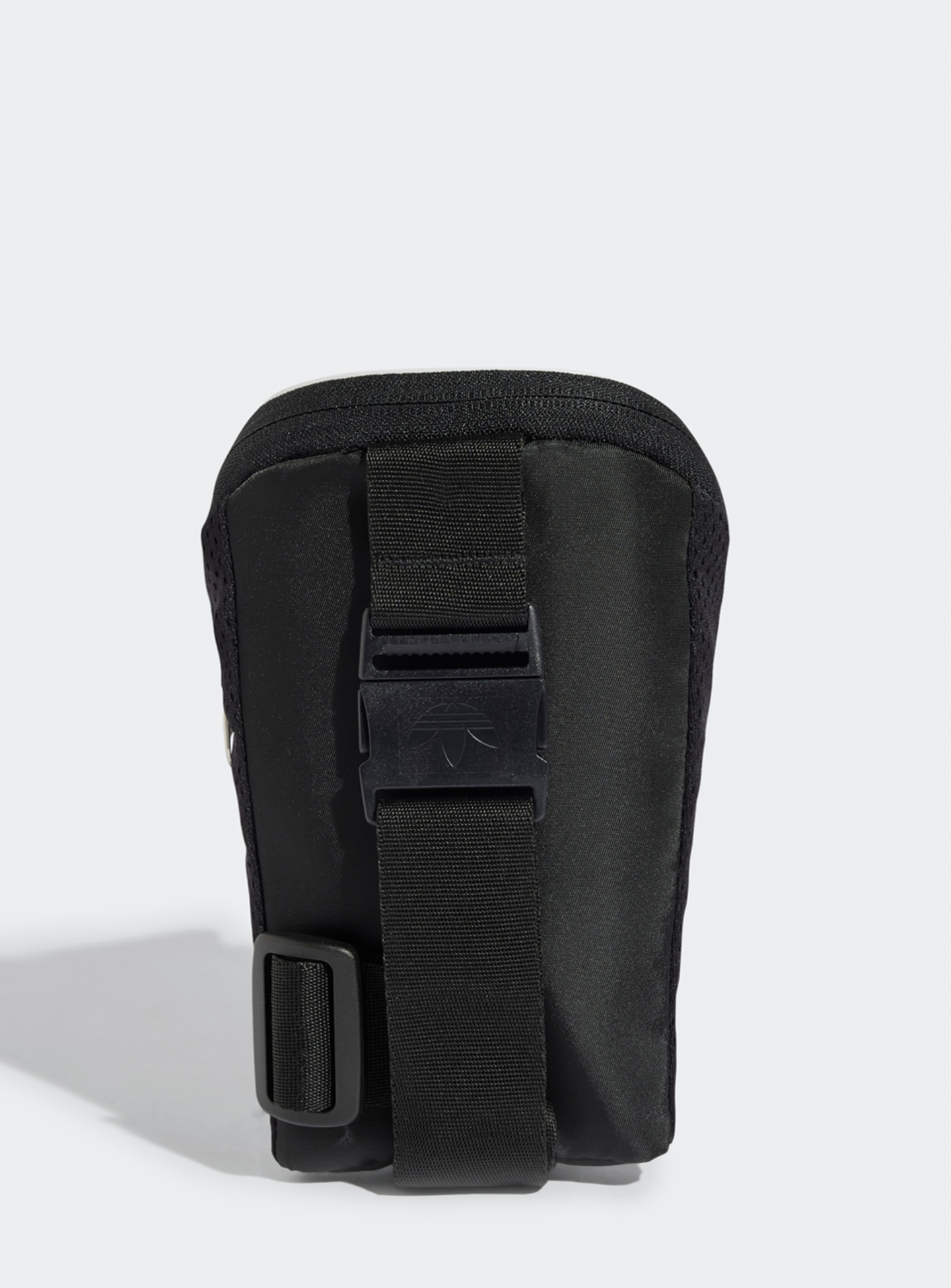 adidas Originals, Adicolor kleine Shoulder Bag, black, Image 2 of 6