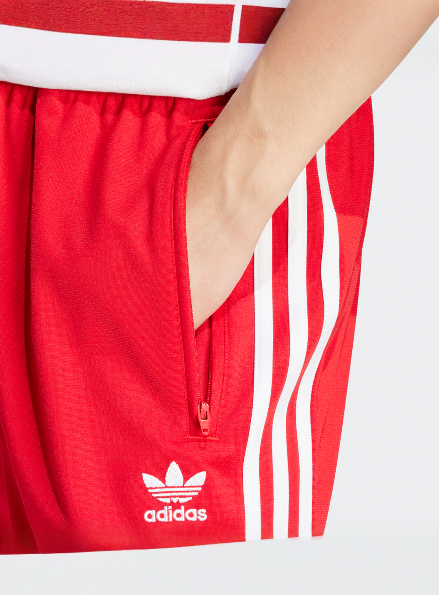 adidas Originals, adicolor Firebird Short, red, Image 3 of 4