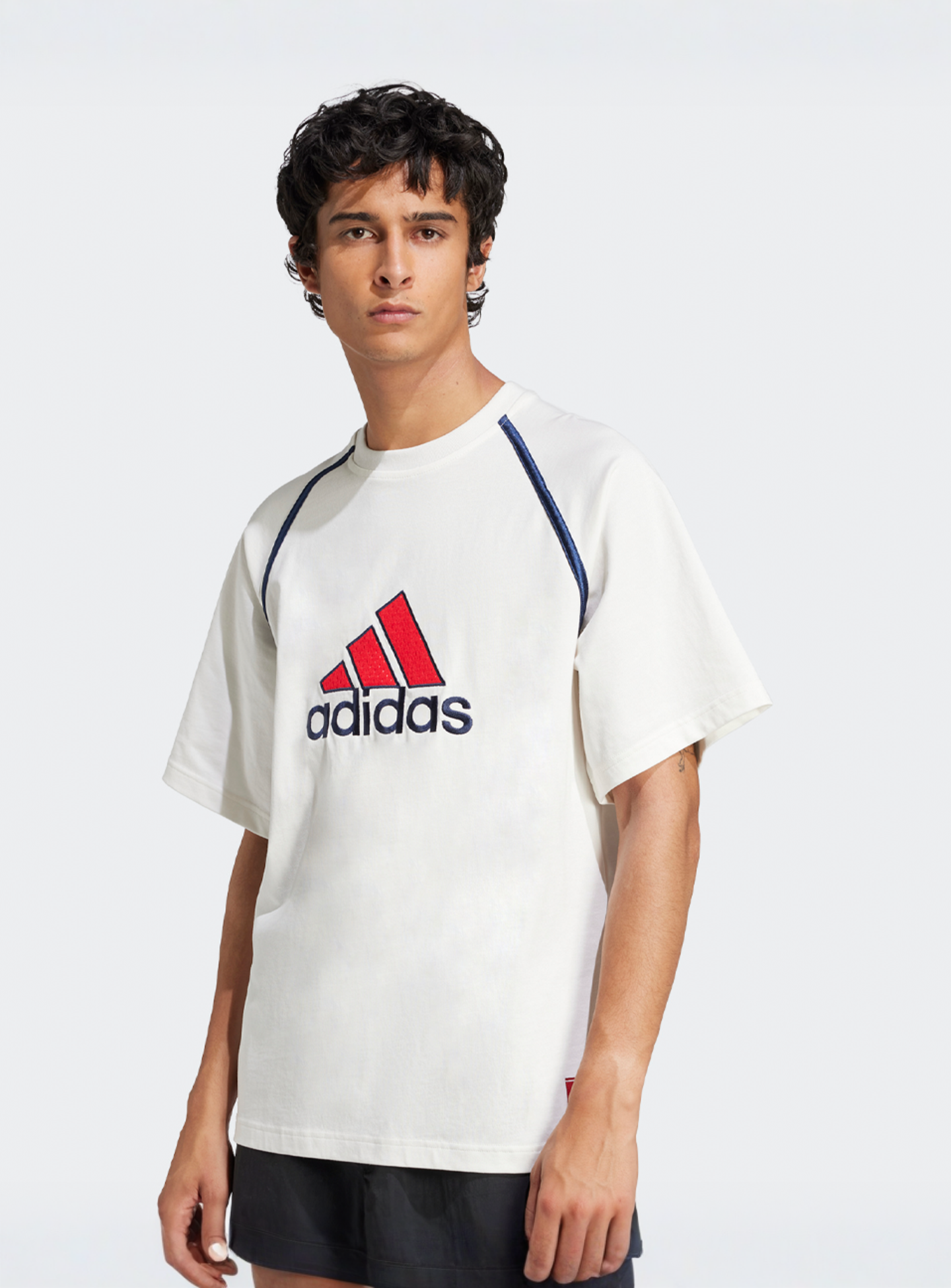 adidas Originals, Badge T-Shirt, white, Image 1 of 5