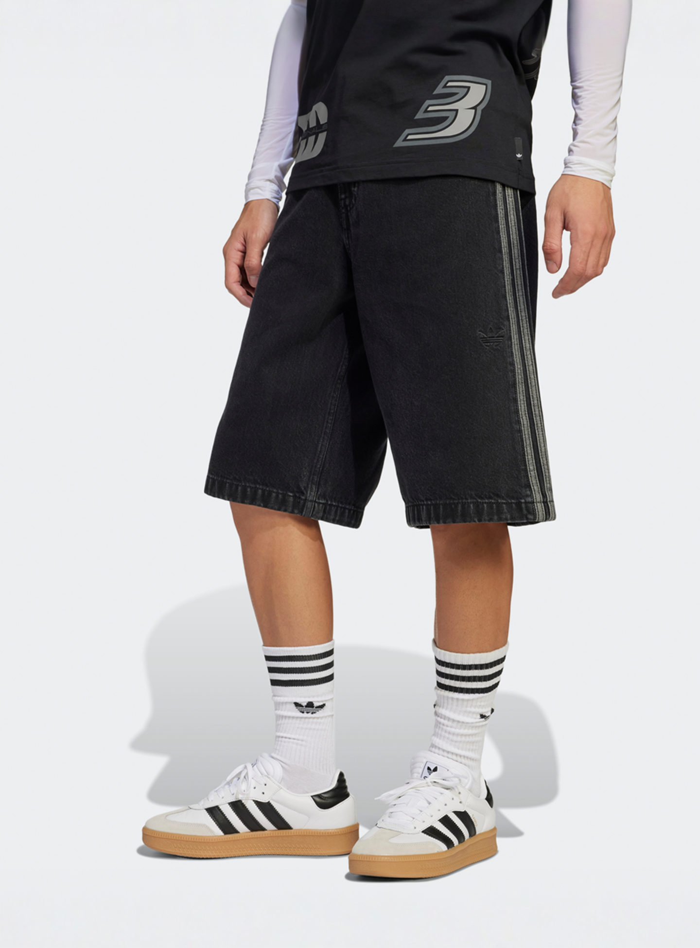adidas Originals, adicolor Firebird Shorts, black, Image 1 of 5