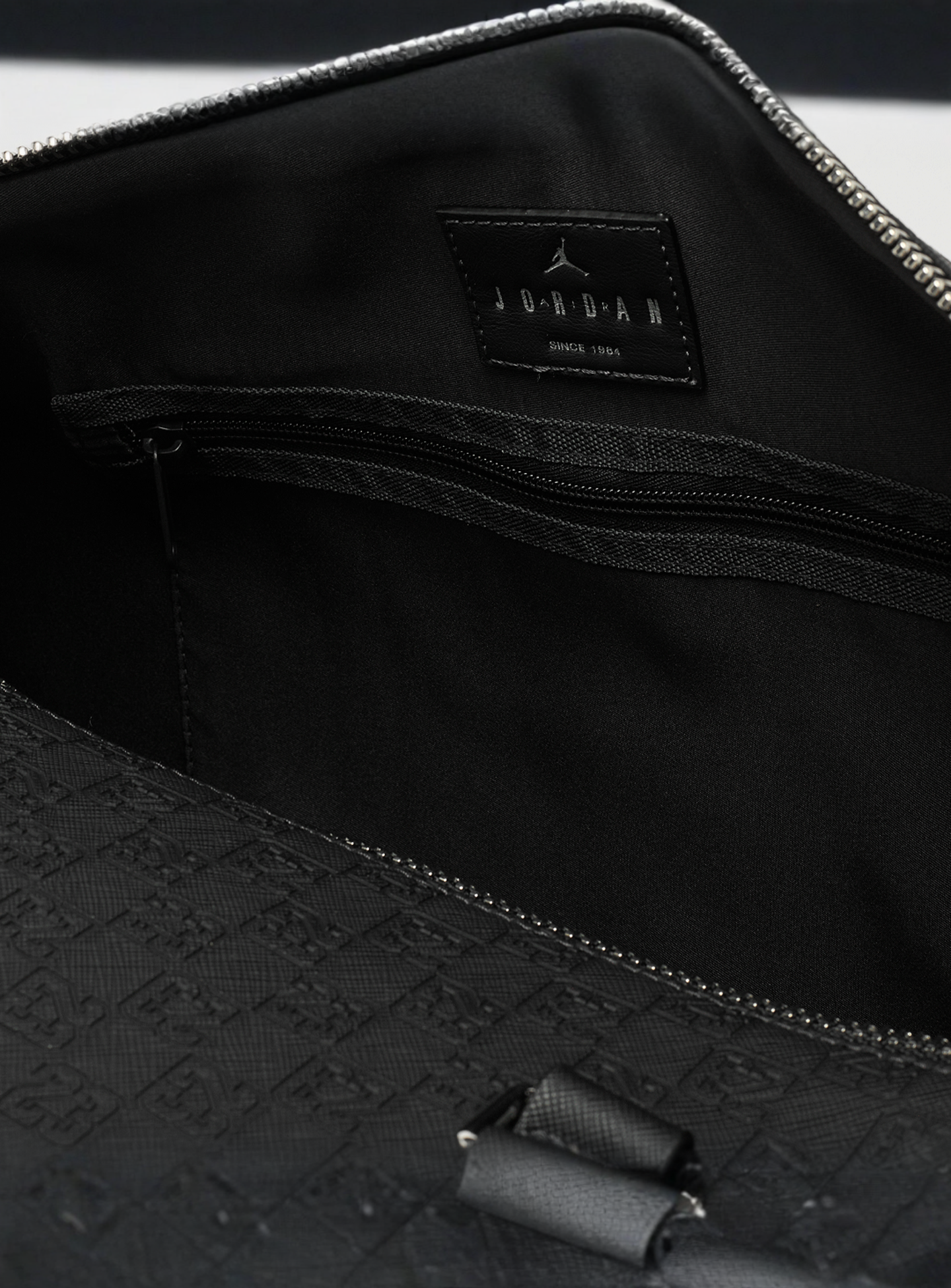 Jordan, Jam Monogram Duffle Bag, black, Image 7 of 7