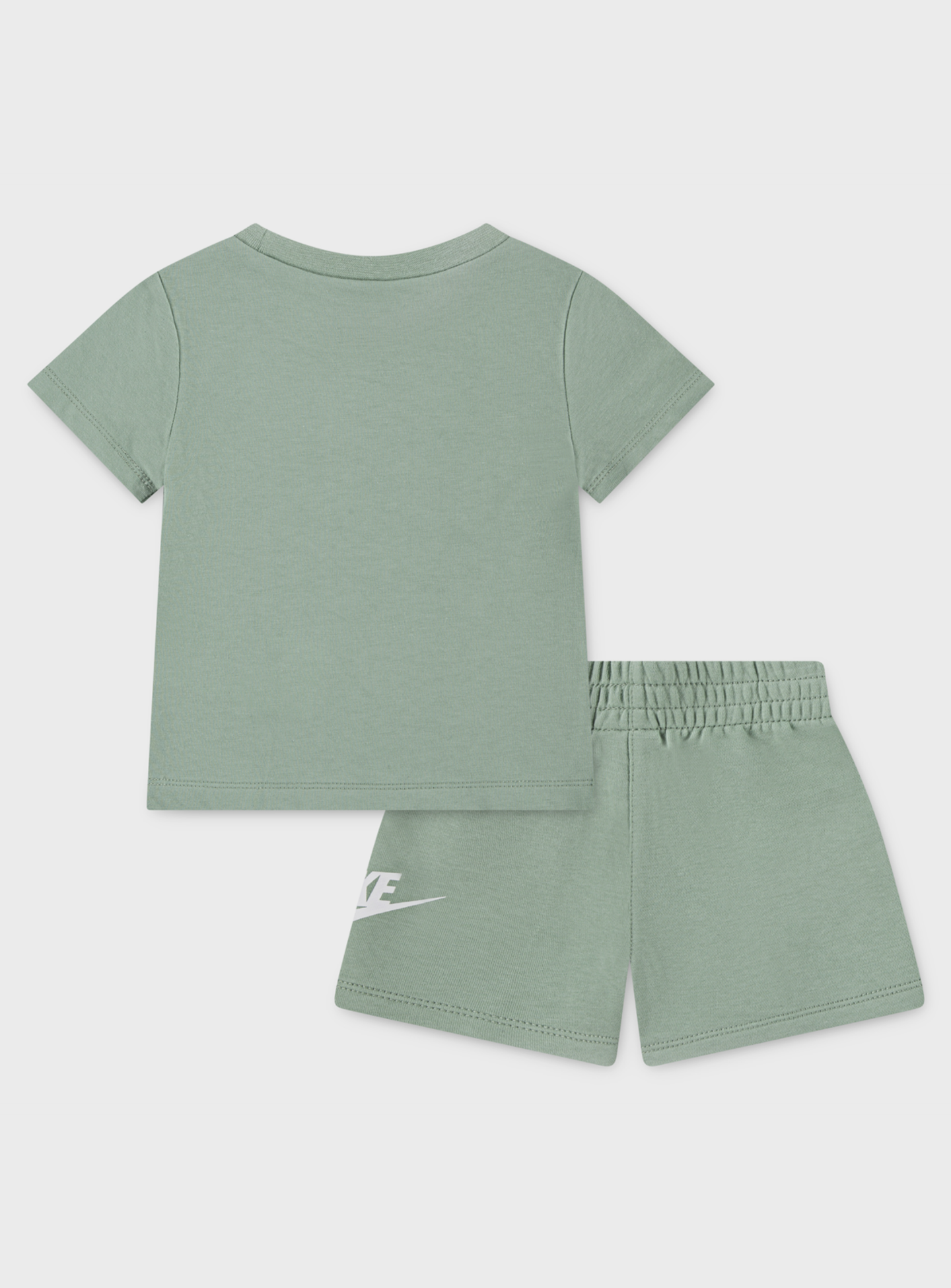 Nike, Club Tee & Shorts Set, green, Image 2 of 4