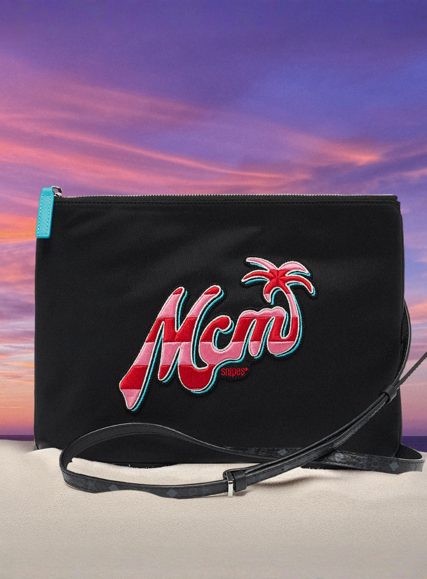MCM x SNIPES, Aren Flat Pouch Medium, black, Image 1 of 9