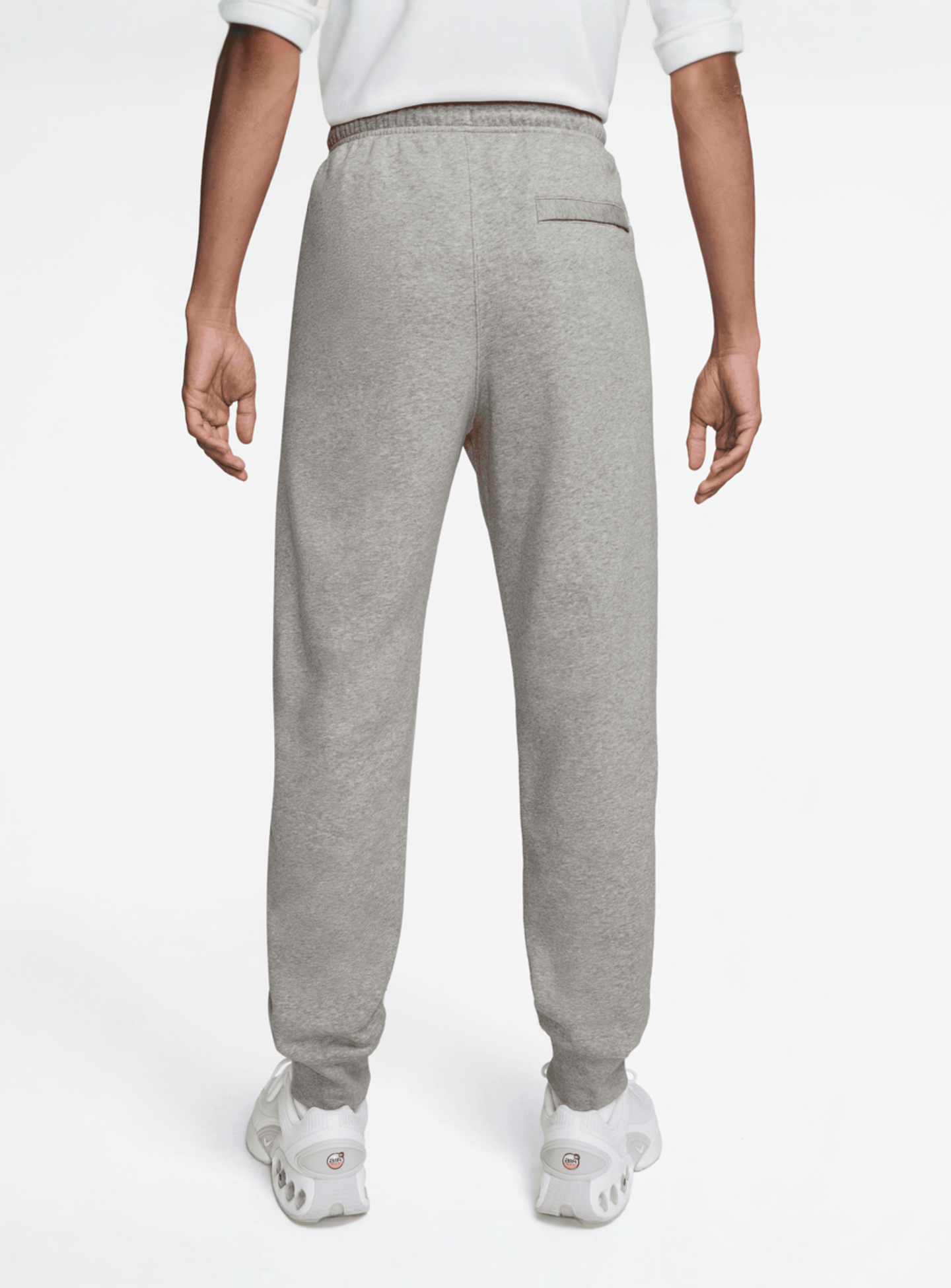 Nike, Club Basketball Jogger, grey, Image 2 of 3