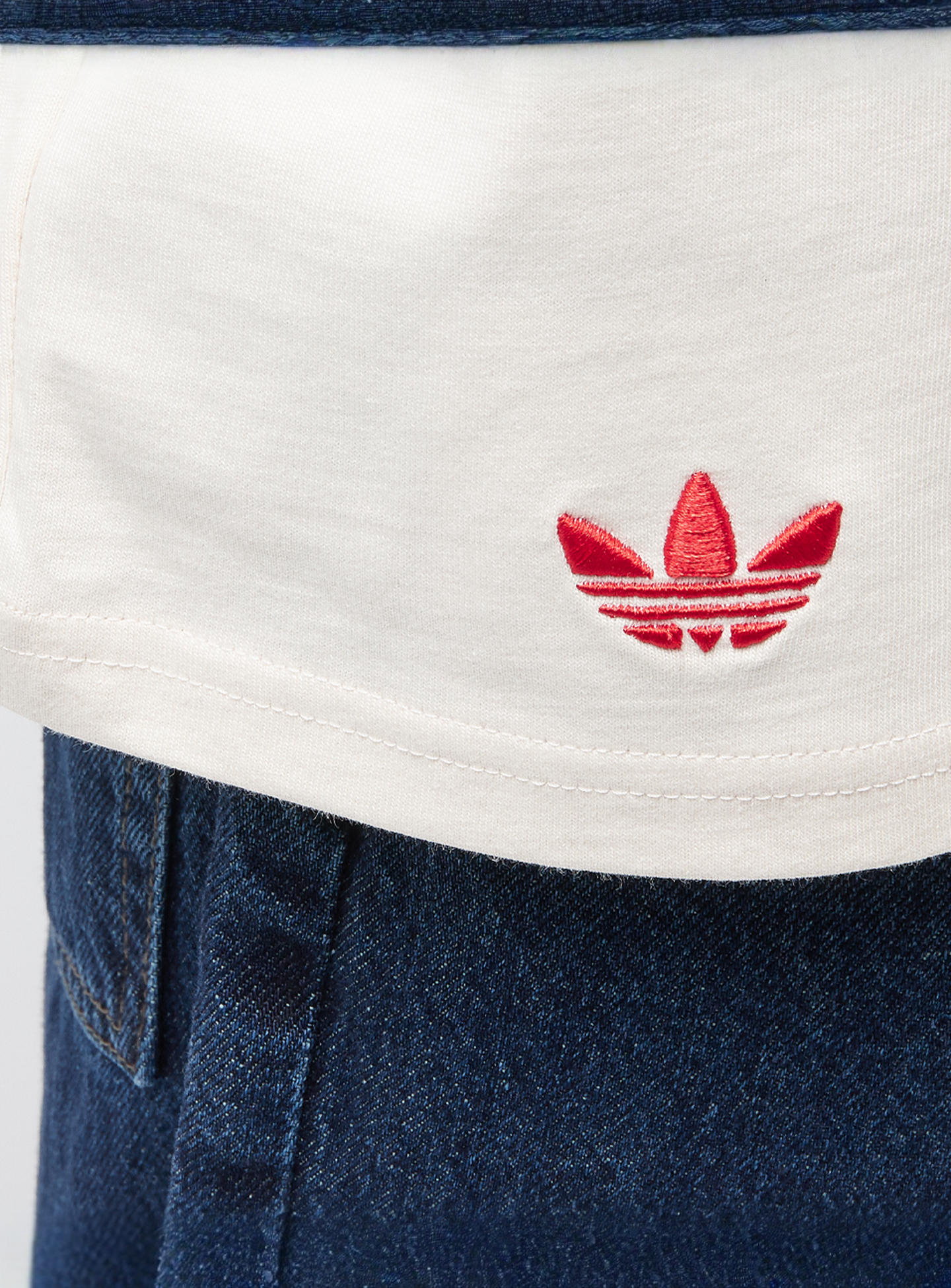 adidas Originals, Neuclassics T-Shirt, beige, Image 4 of 5