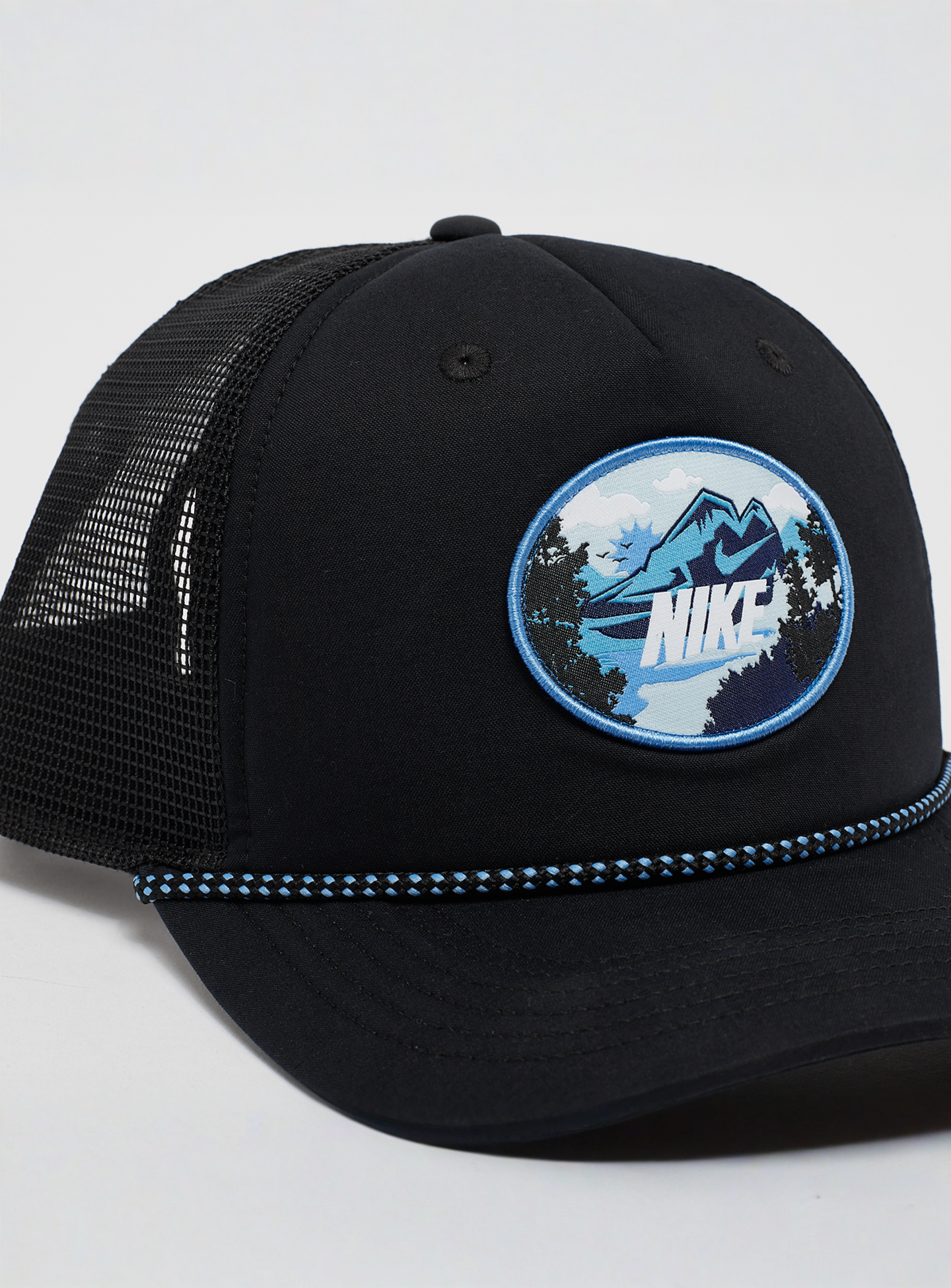 Nike, Rise Structured Outdoor Trucker Cap, black, Image 4 of 4