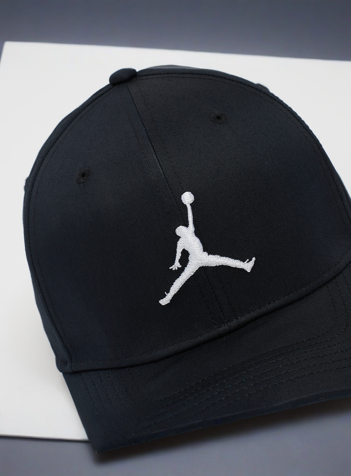Jordan, Rise Cap Structured Curved Bill, black, Image 3 of 4