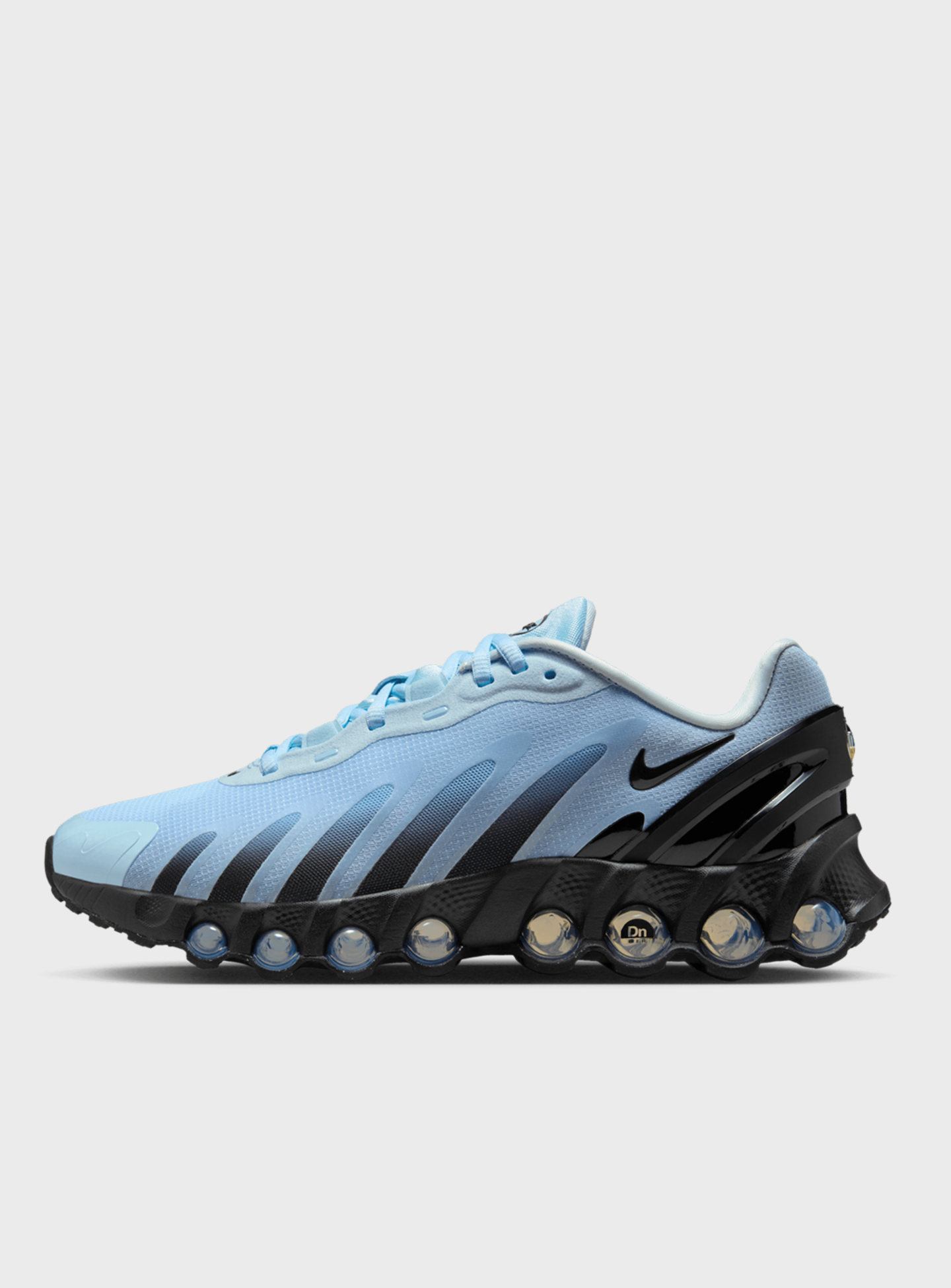 Nike, WMNS Air Max Dn8, blue, Image 1 of 9