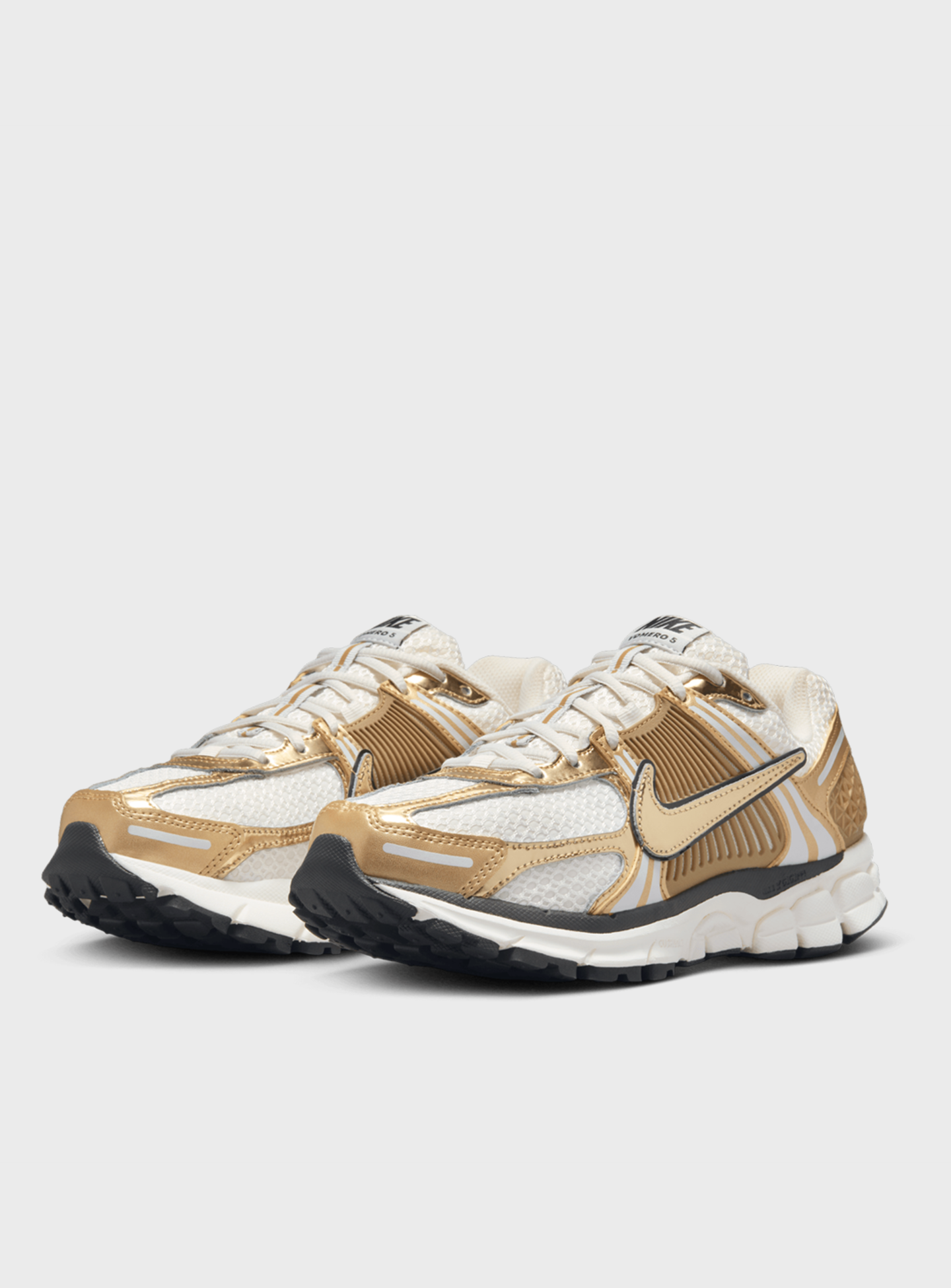 Nike, WMNS Zoom Vomero 5, gold, Image 4 of 8