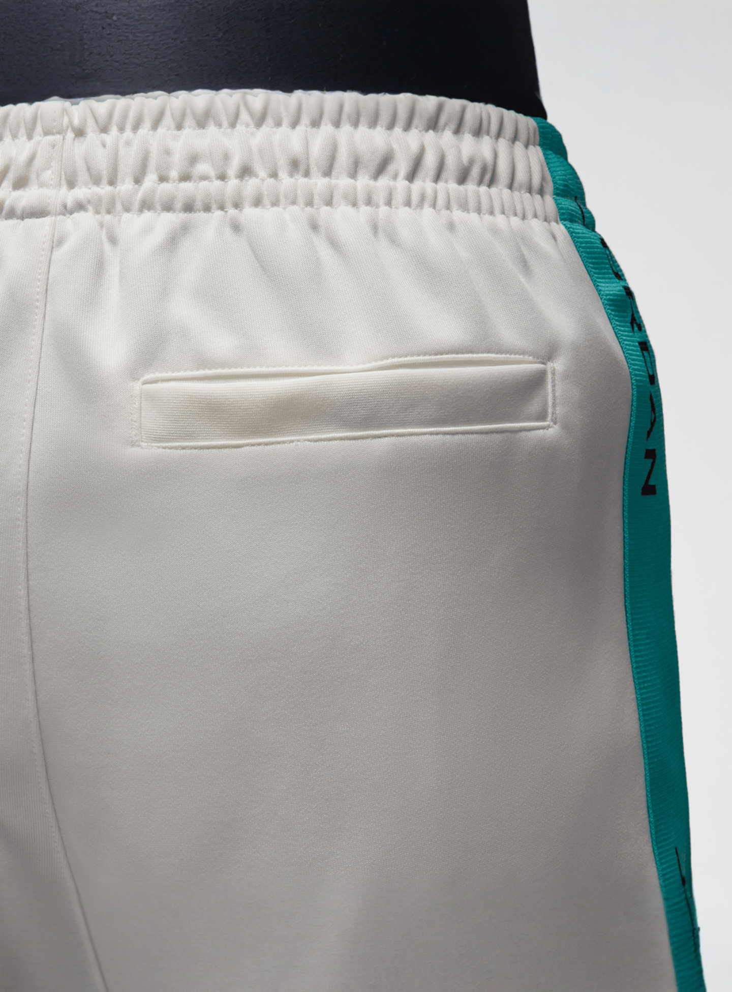 Jordan, Essentials Track Pants, beige, Image 5 of 7