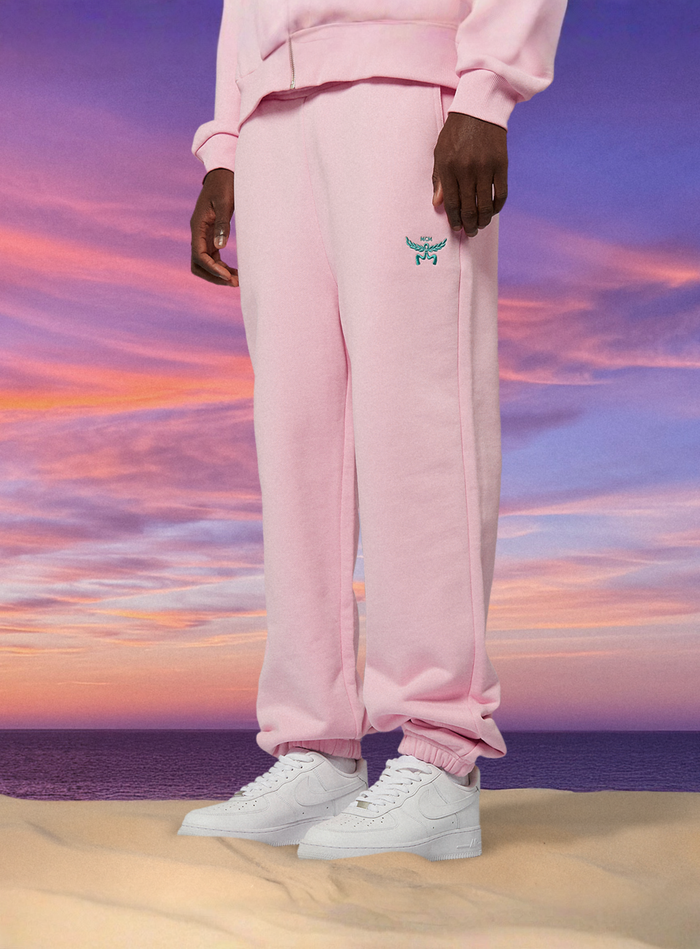 MCM x SNIPES, Miami Jogger, light pink, Image 1 of 5