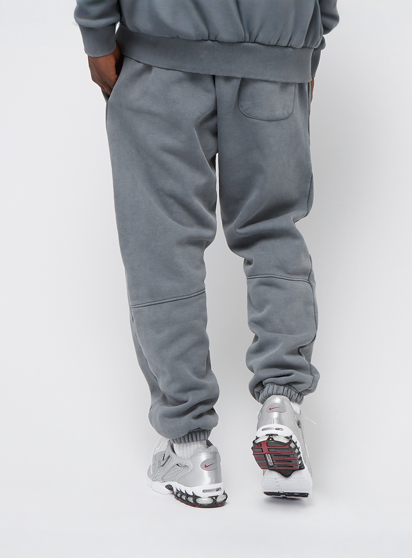 DropSize, Oversize Metal Patch Jogger, grey, Image 2 of 5