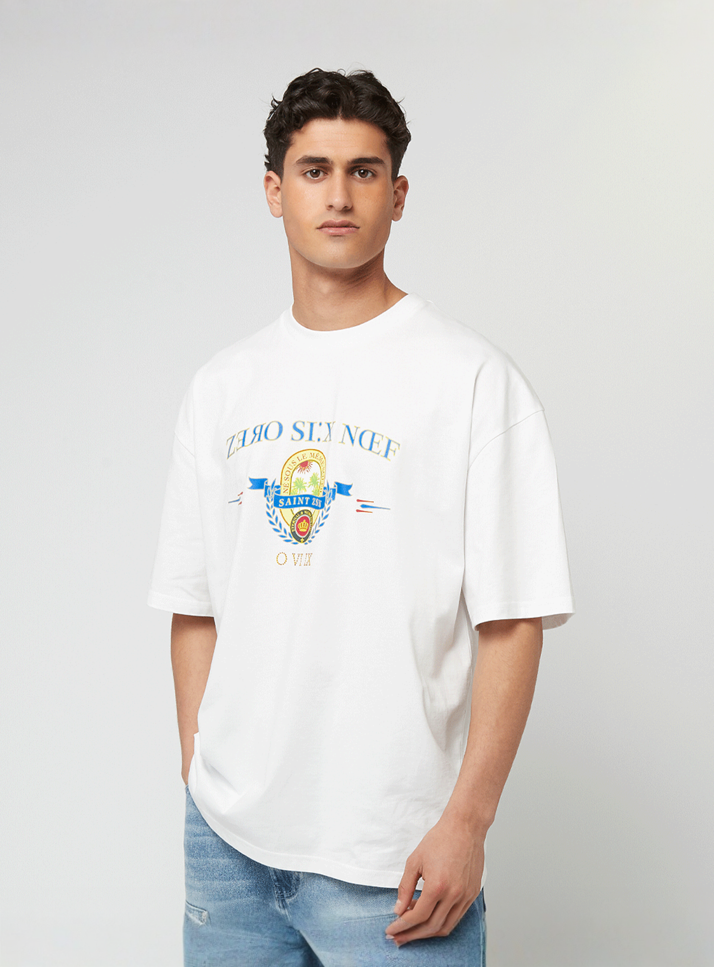 zəяo si:x nœf, Royal Resort Oversized Tee, white, Image 1 of 4