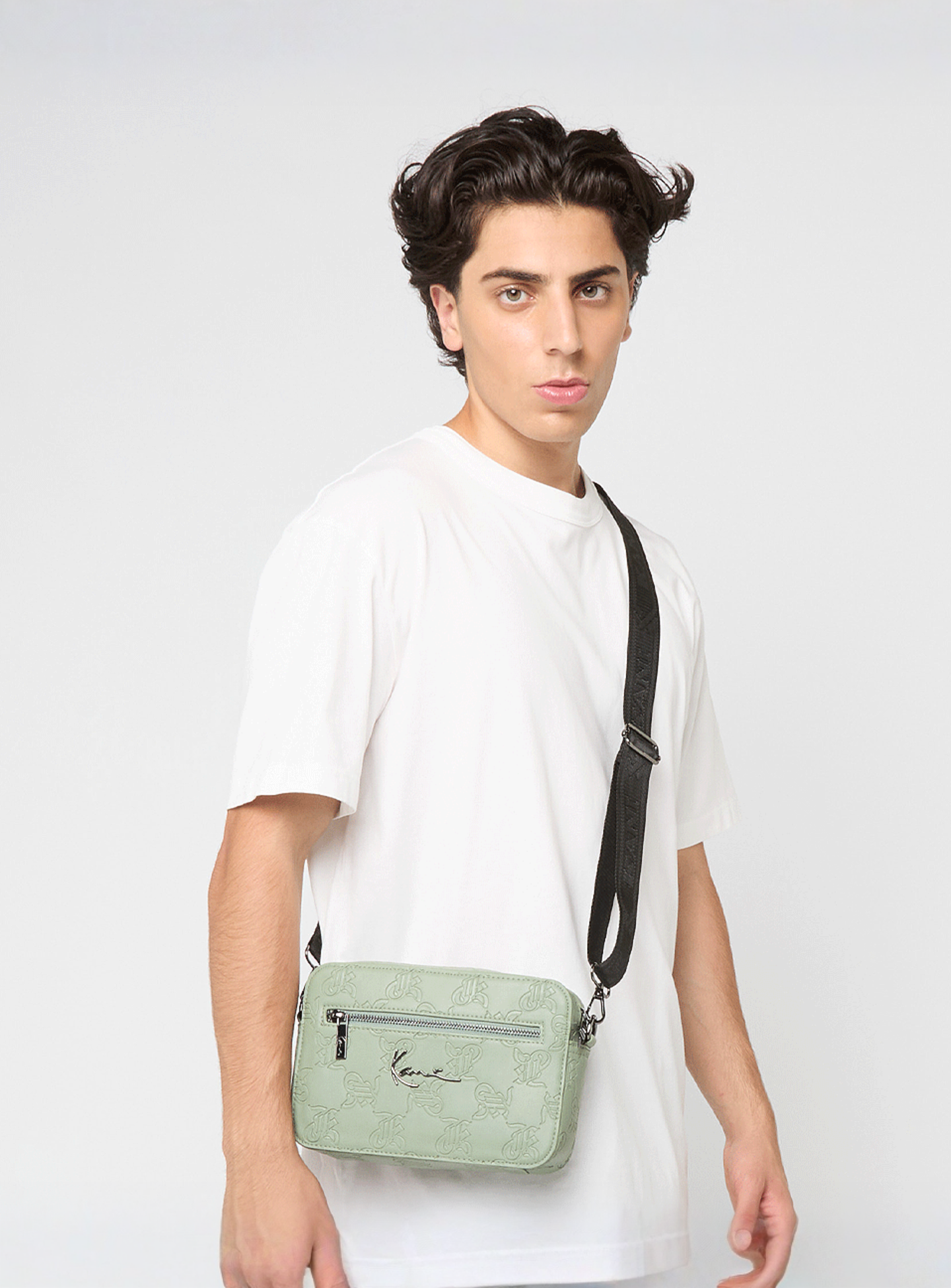 Karl Kani, Metal Signature All Over Print Messenger Bag, green, Image 7 of 7