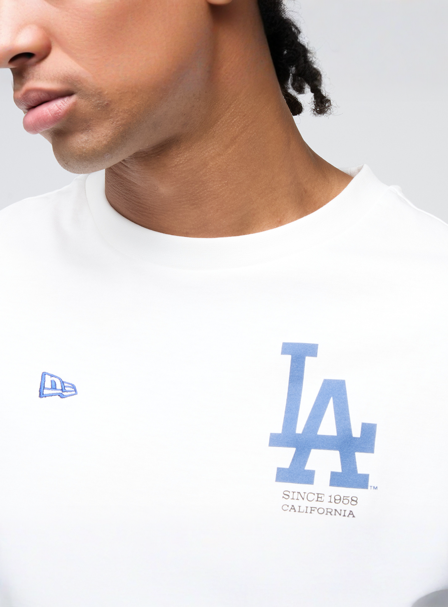 New Era, MLB Baseball Graphic Oversize Tee Los Angeles Dodgers, white, Image 3 of 6