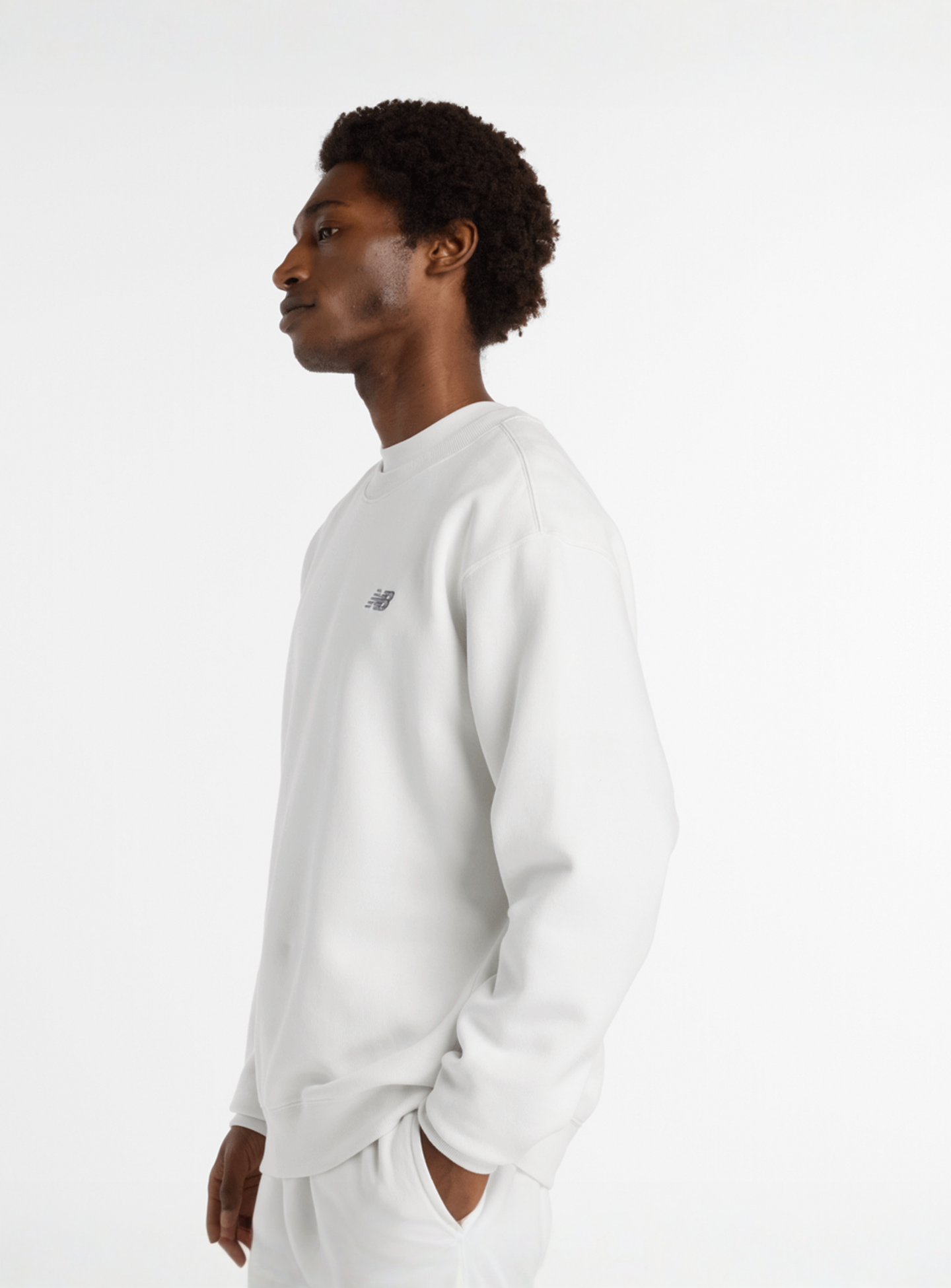 New Balance, Linear Graphic Fleece Crew, grey, Image 3 of 5