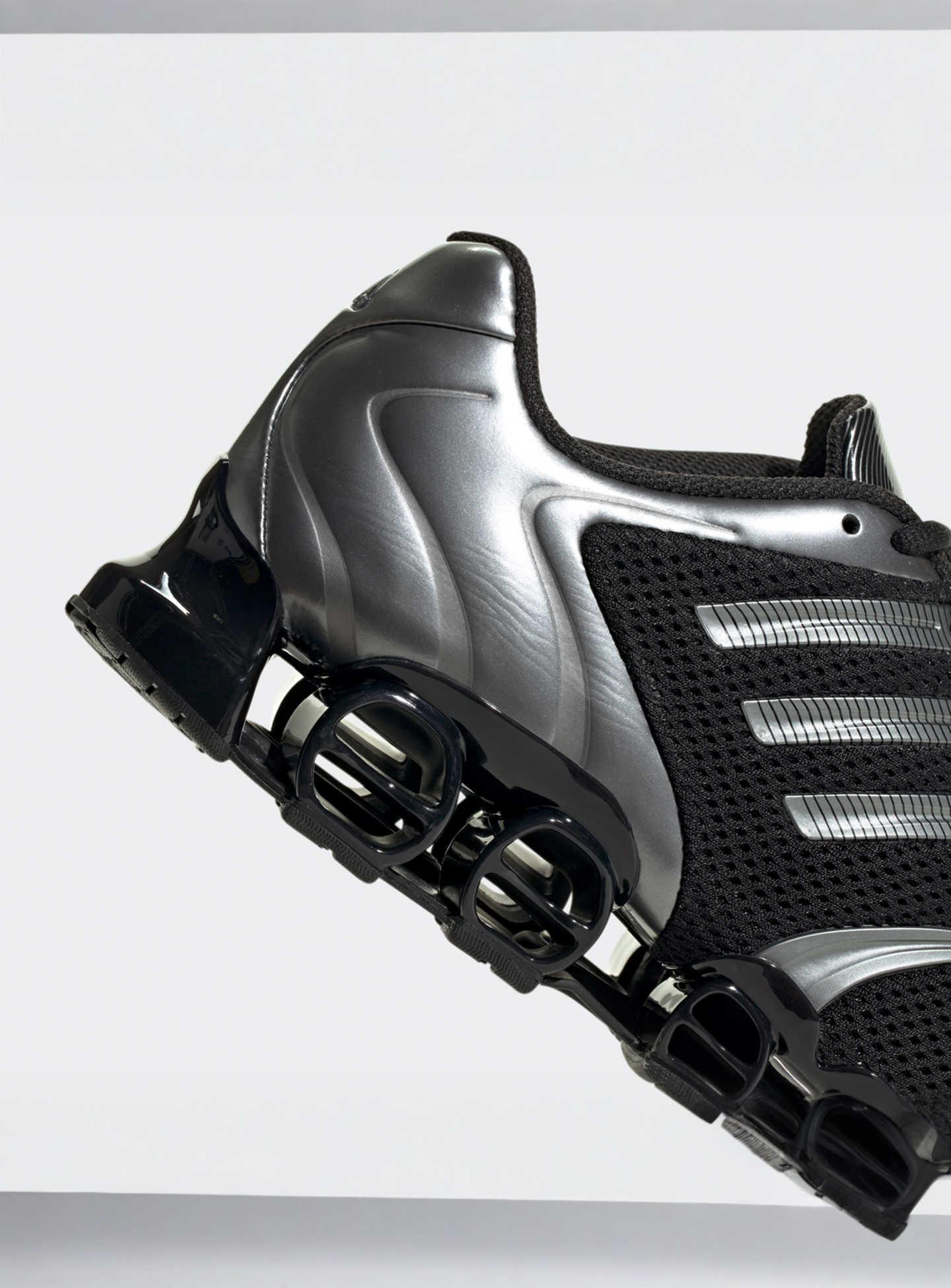 adidas Originals, Mega Ghostride Sneaker W, black, Image 8 of 8