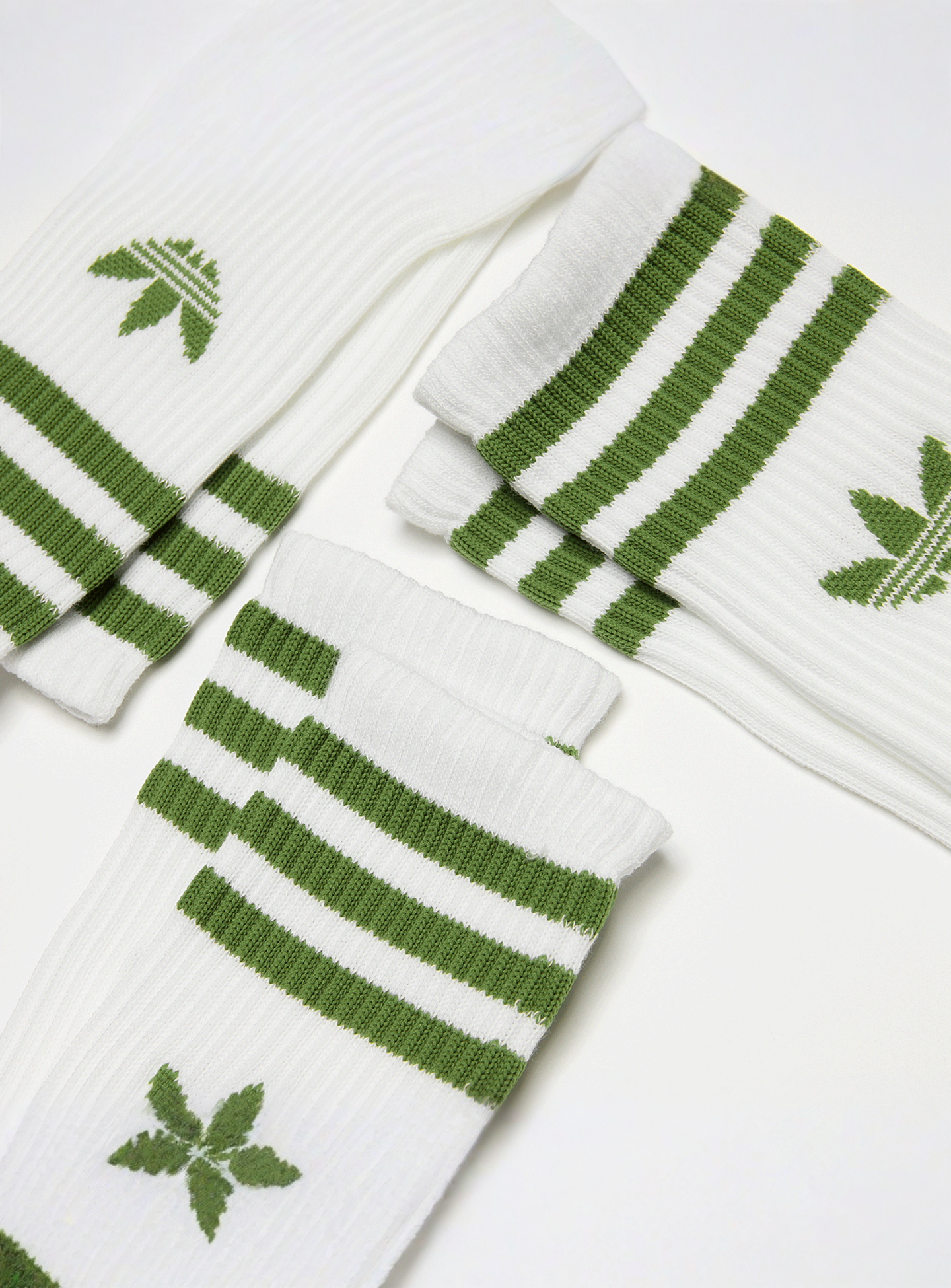 adidas Originals, 3 PACK - adicolor Crew Socks, white, Image 2 of 2