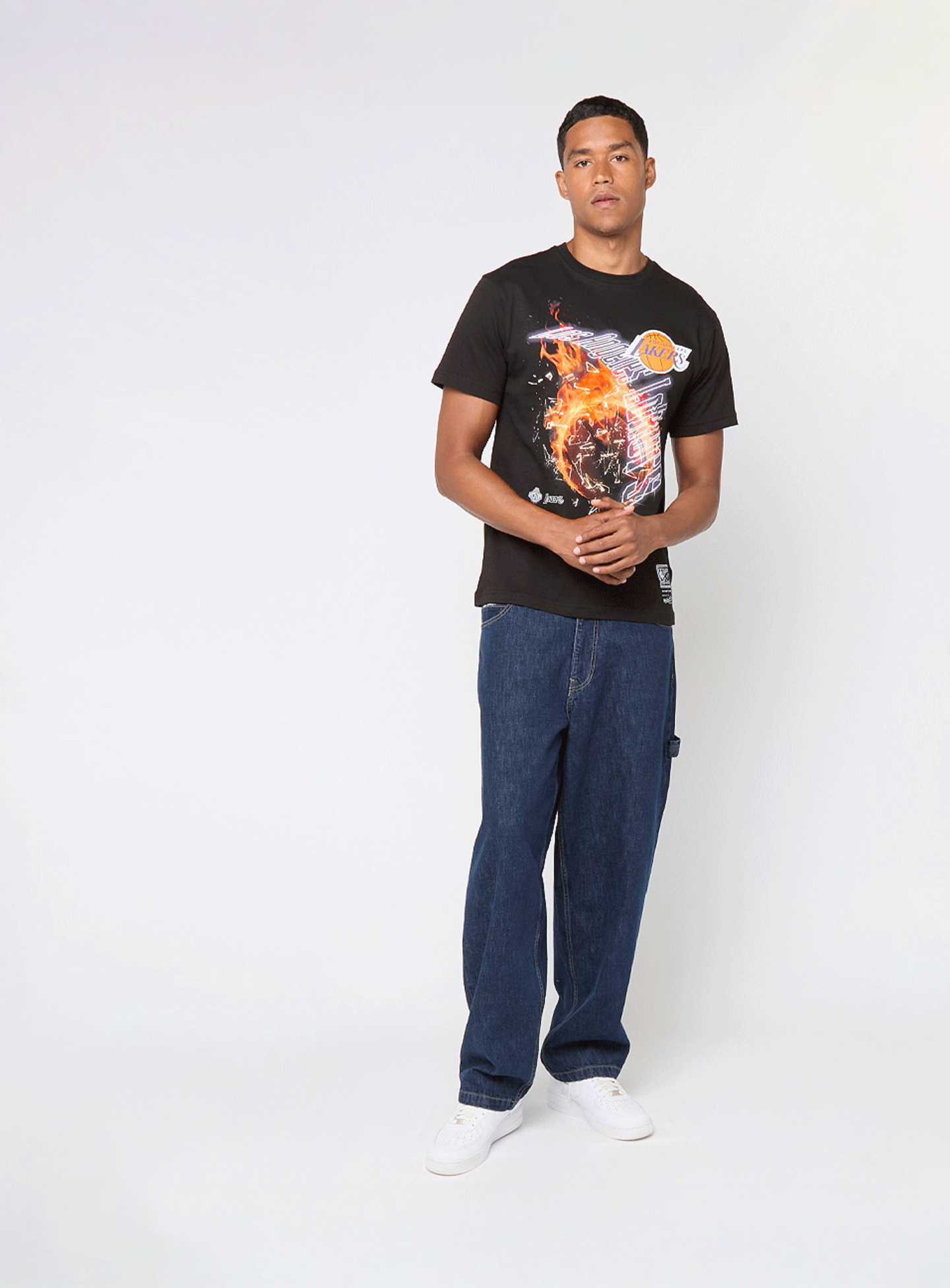Mitchell & Ness, NBA Los Angeles Lakers HWC Blaze Graphic Tee, black, Image 4 of 4